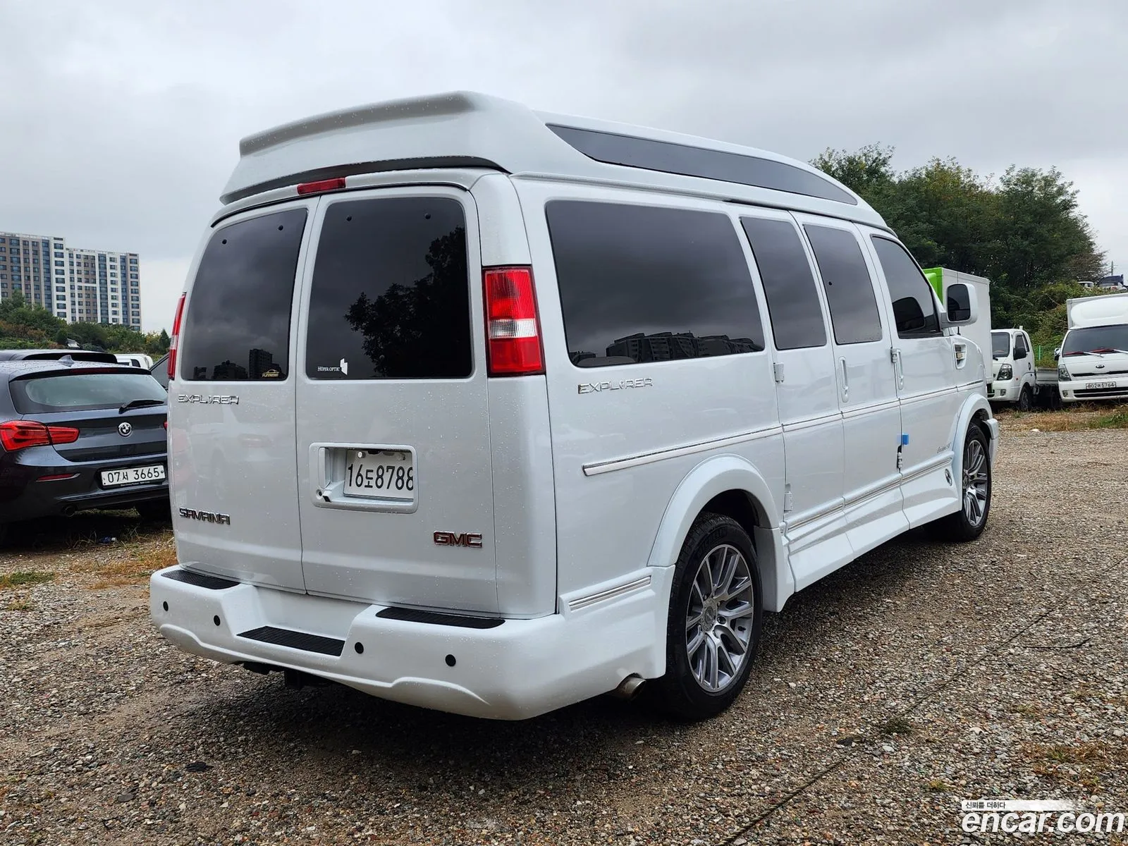 GMC Savana