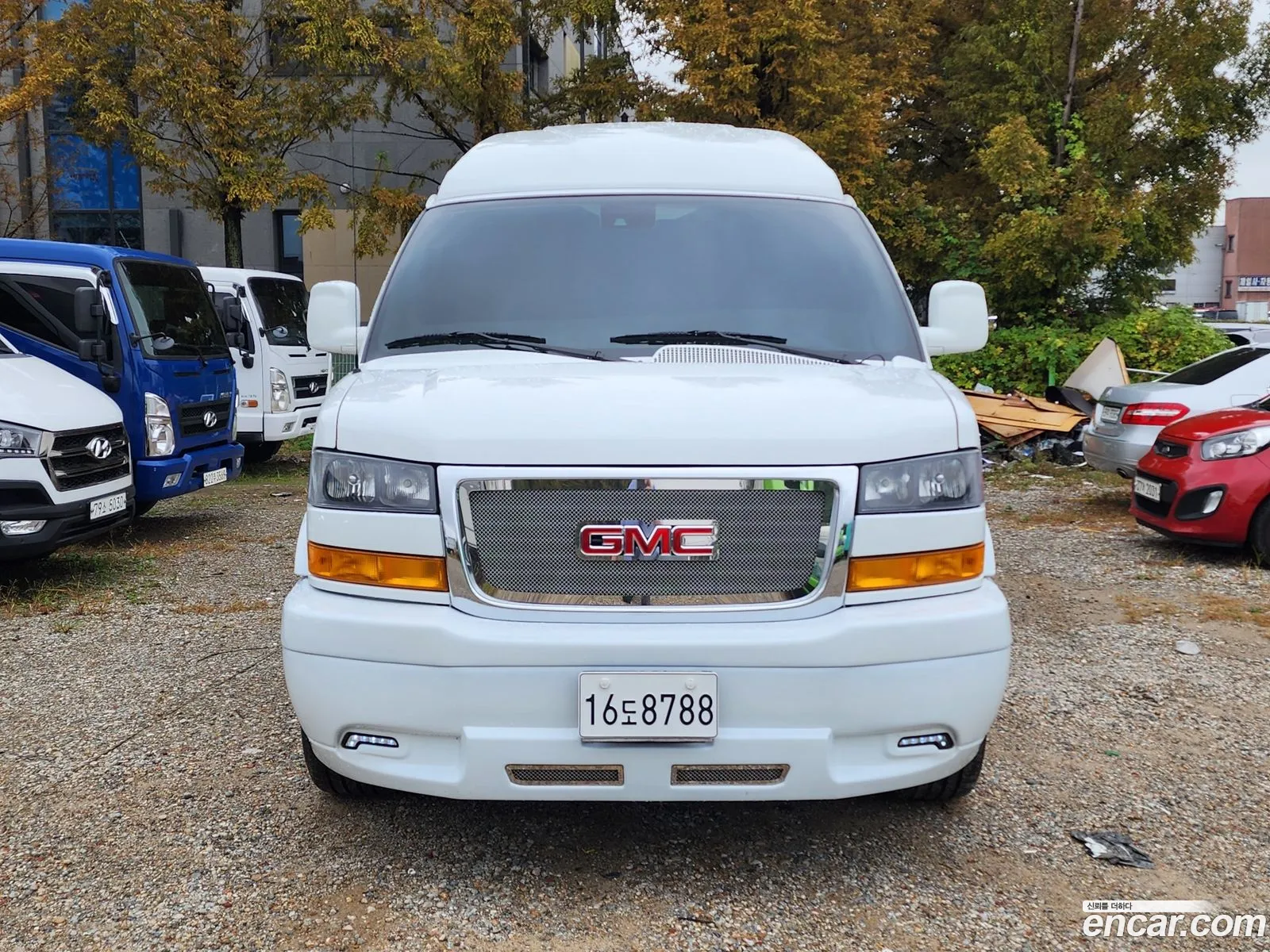 GMC Savana 2020 — 10