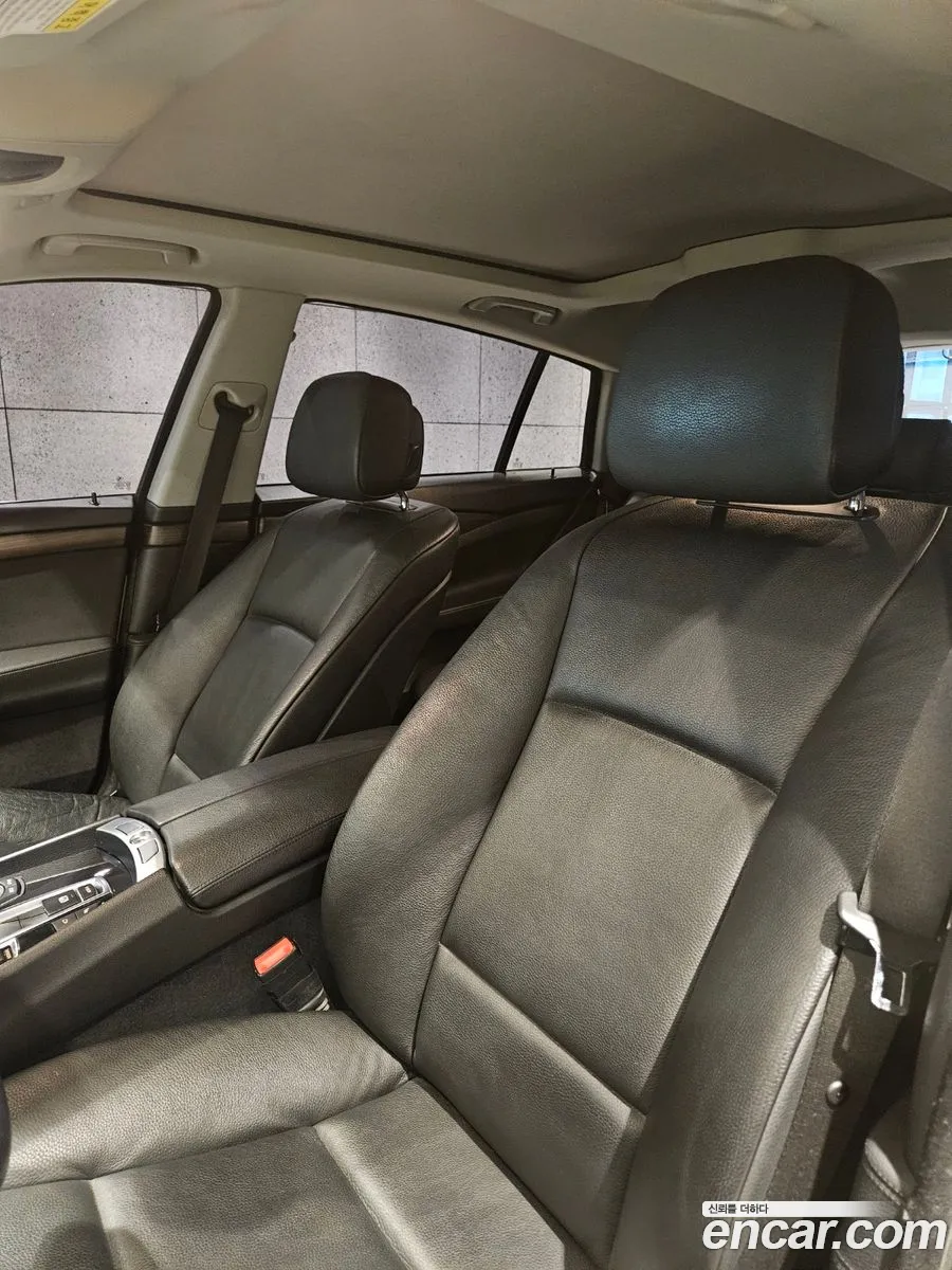 BMW 5 Series GT 2011 — 3