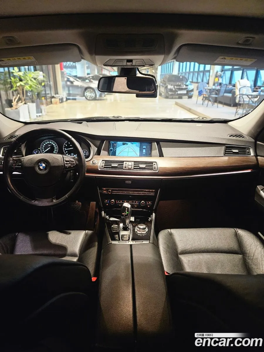 BMW 5 Series GT 2011 — 18