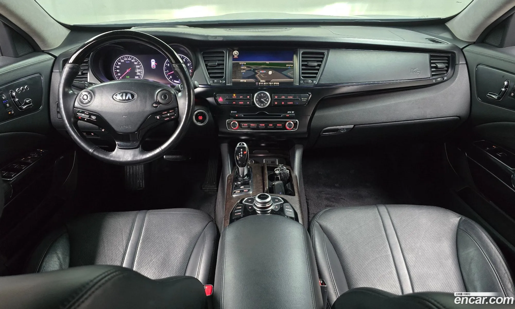 Kia K9 2013 — 17