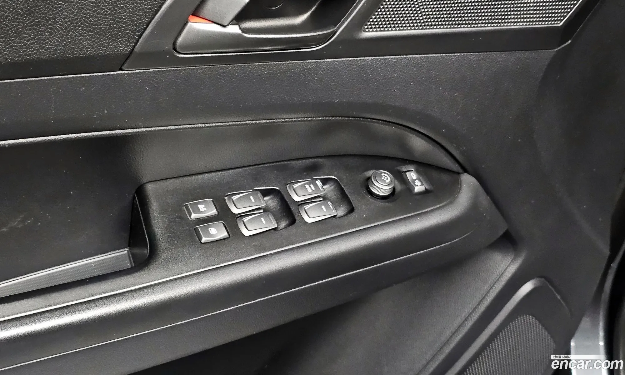 KG Mobility (SsangYong) Rexton Sports Khan 2022 — 5