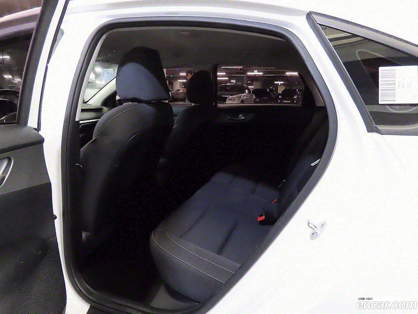 Kia K3 2018 — 16