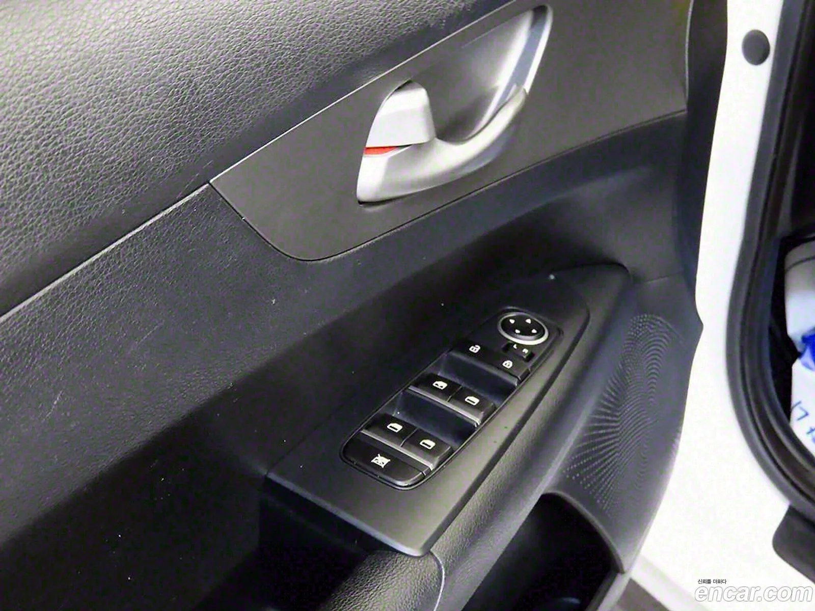 Kia K3 2018 — 11