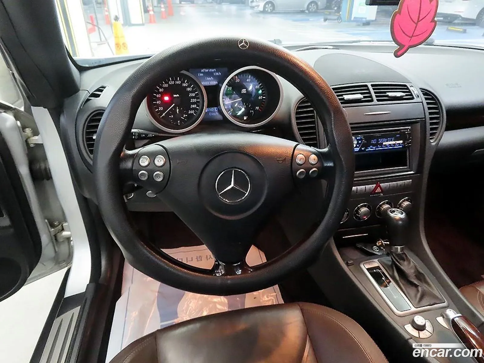 Mercedes-Benz SLK-Class 2006 — 16