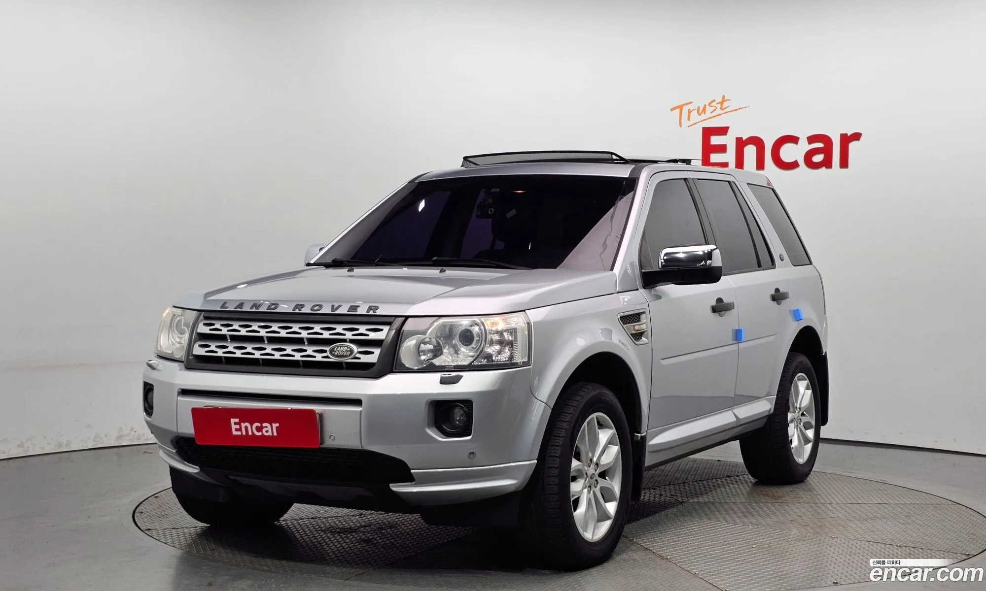 Land Rover Freelander 2 2011 SALFA2BE9BH243198 — 14