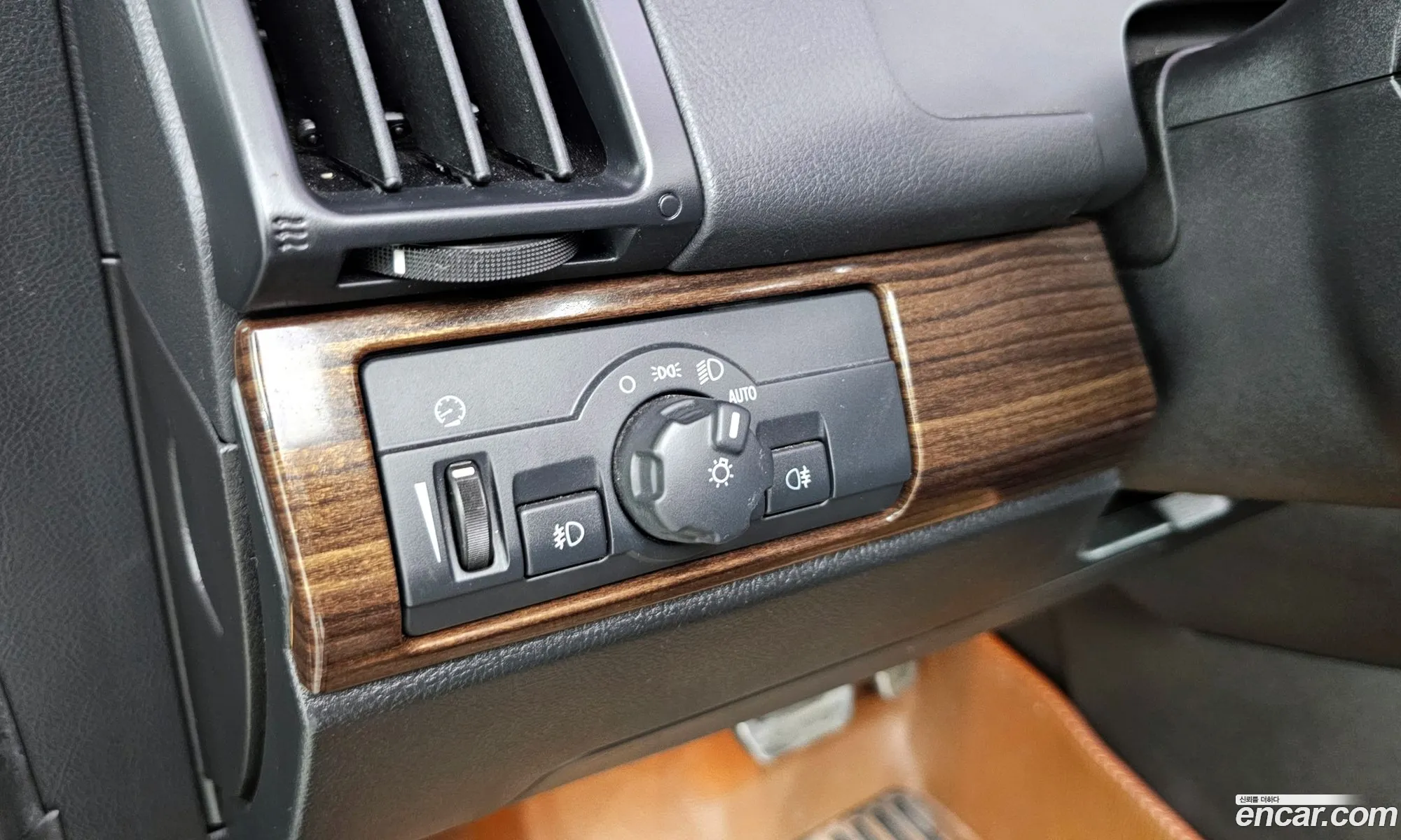 Land Rover Freelander 2 2011 SALFA2BE9BH243198 — 10