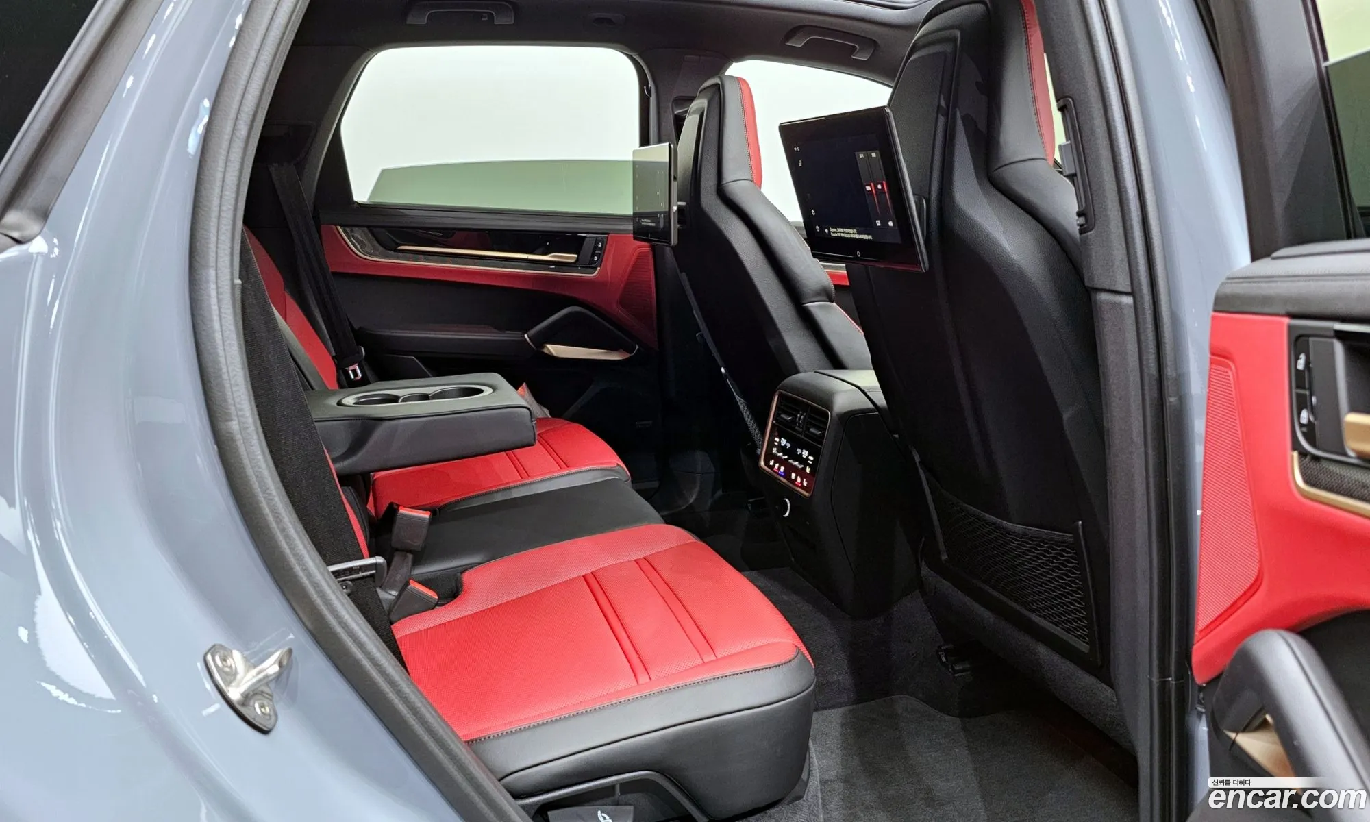 Porsche Cayenne 2023 WP1AA29YXRDA00419 — 6