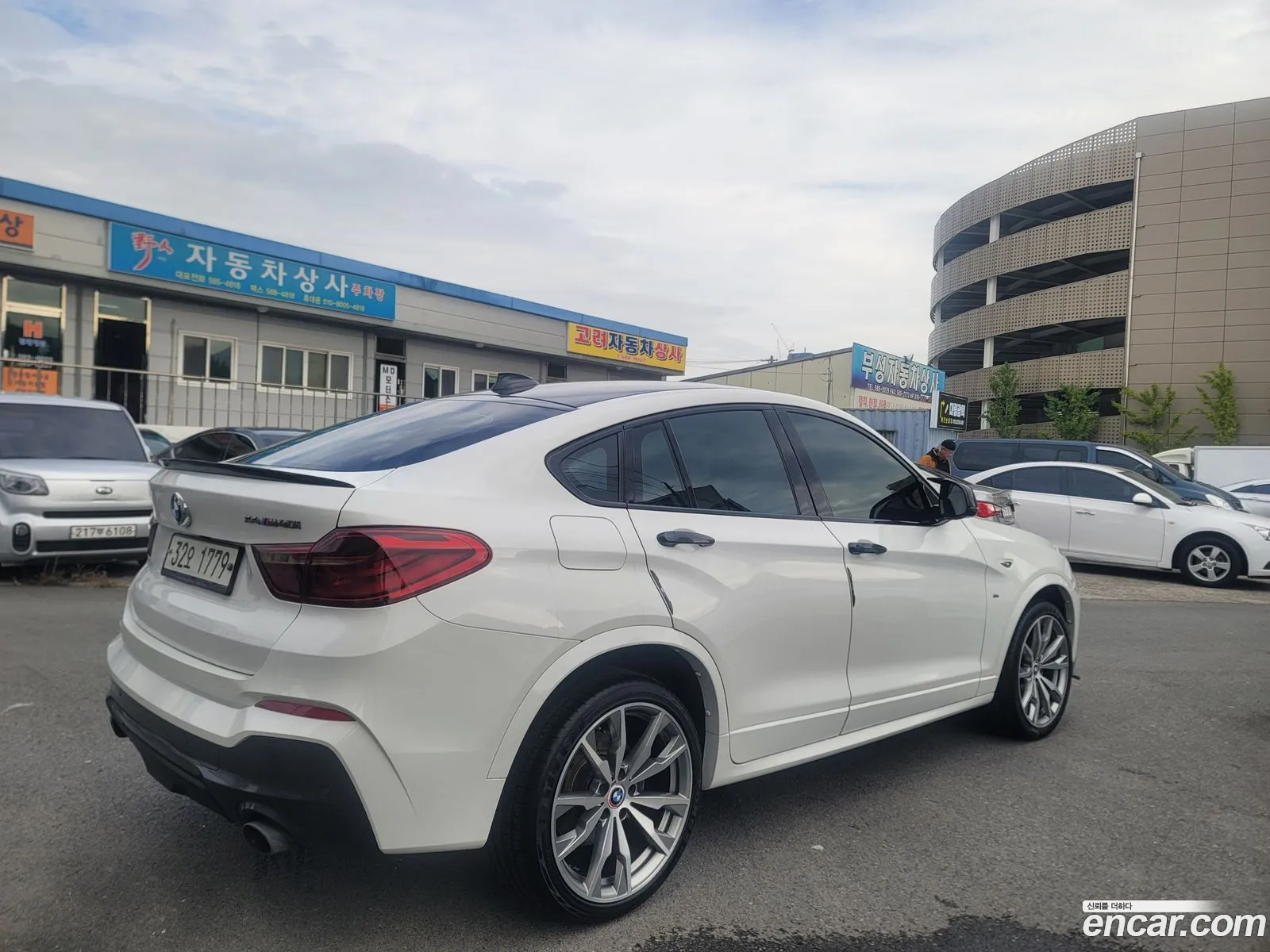BMW X4 2016 — 9