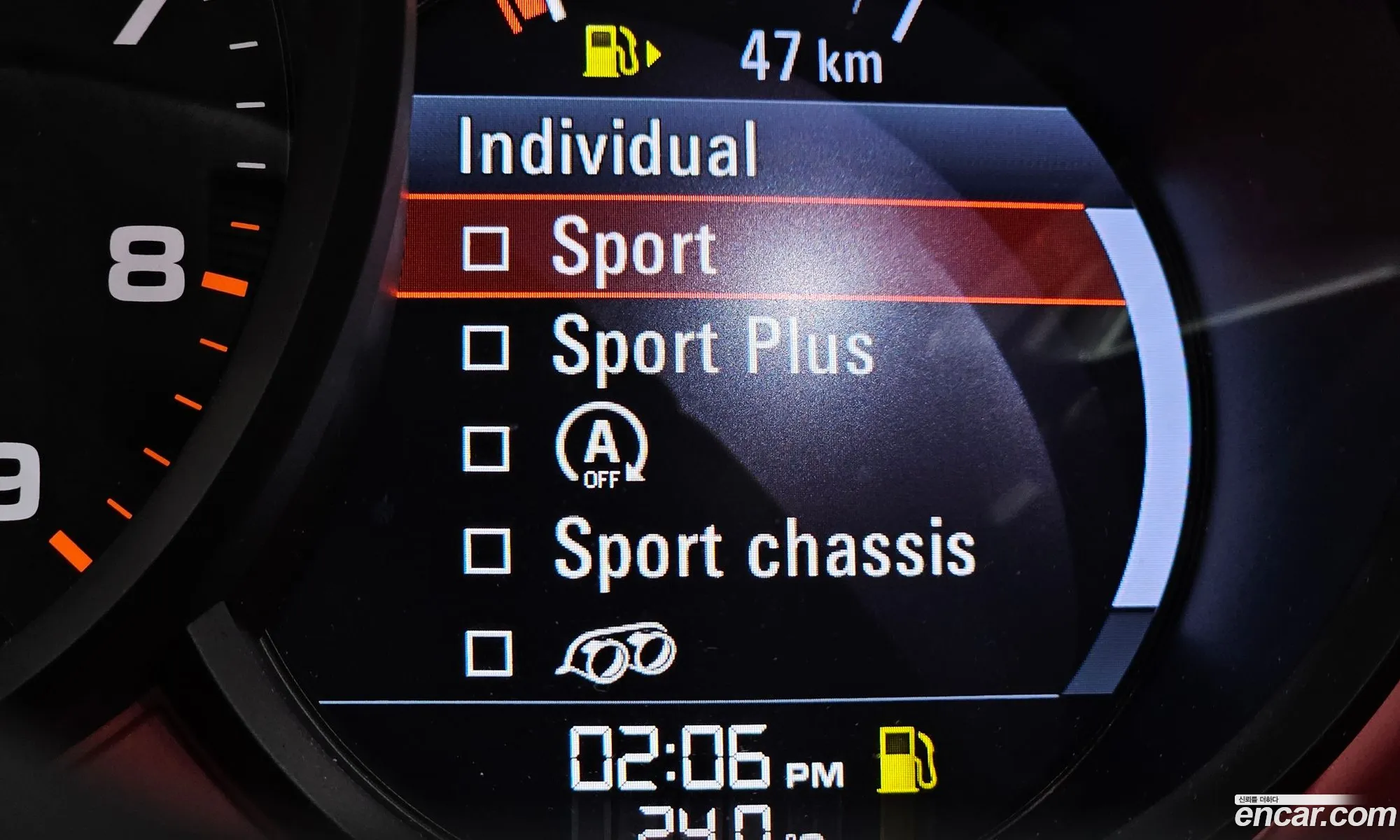 Porsche 718 Boxster 2023 WP0CD298111111111 — 6