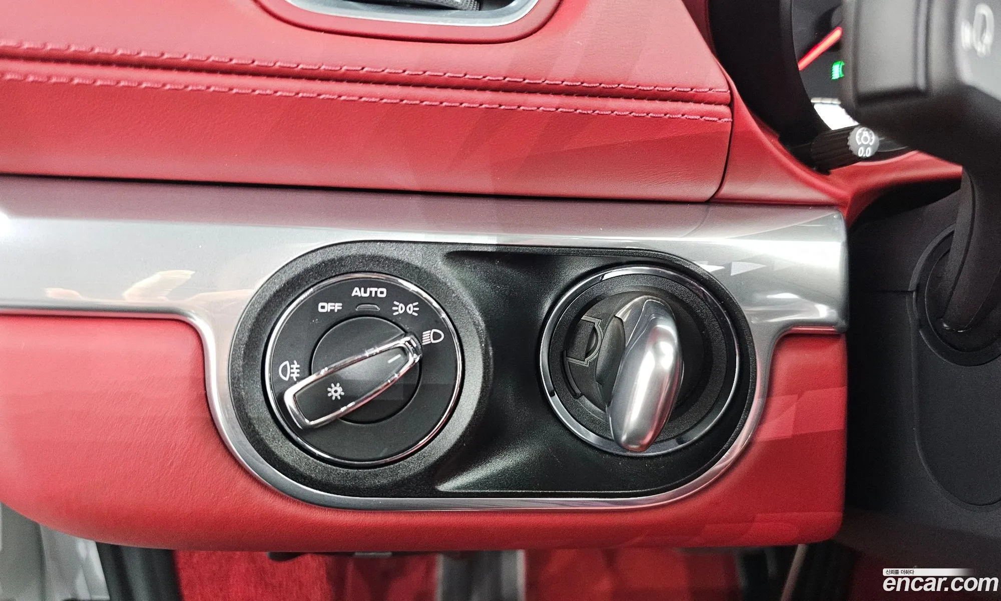 Porsche 718 Boxster 2023 WP0CD298111111111 — 11