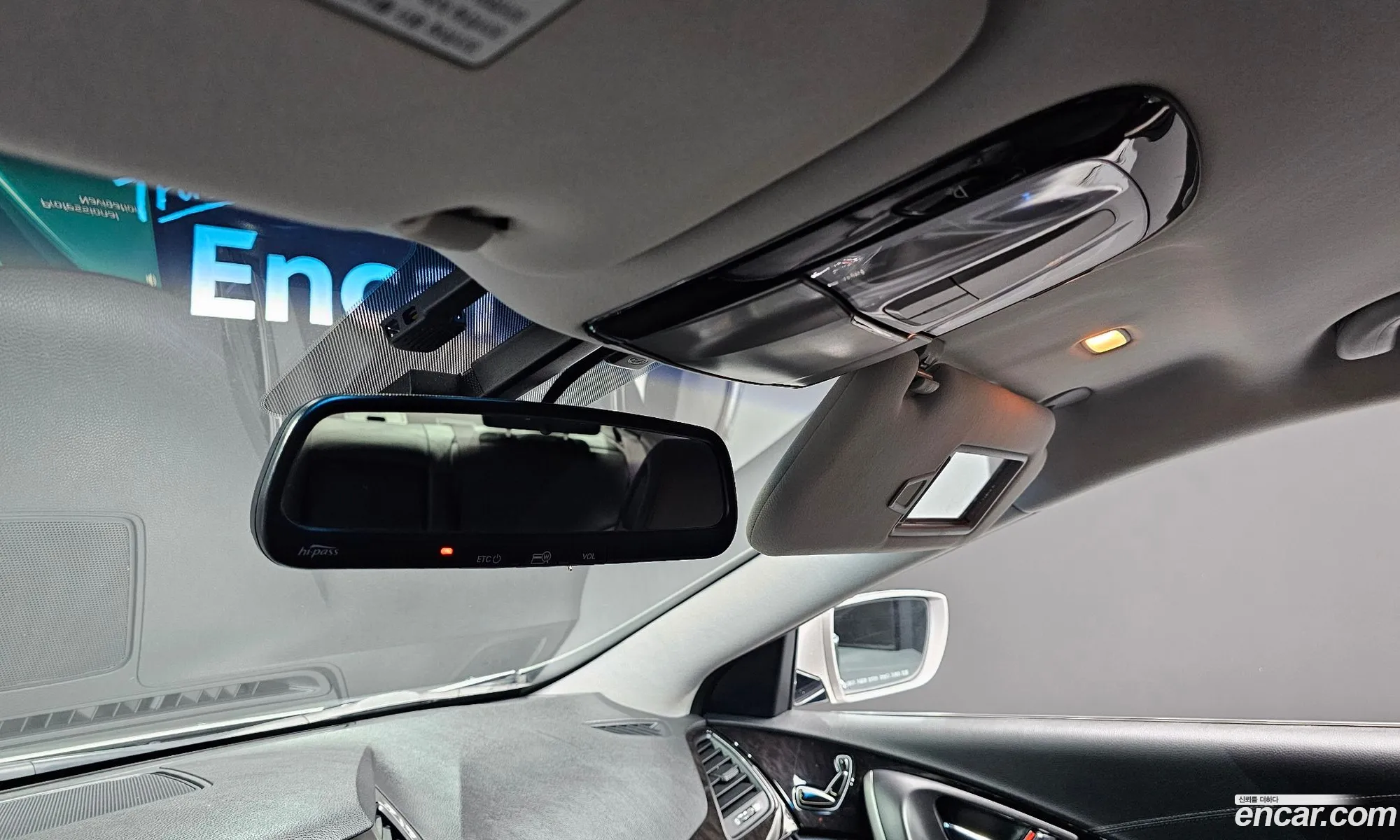 Hyundai Grandeur HG 2012 — 12