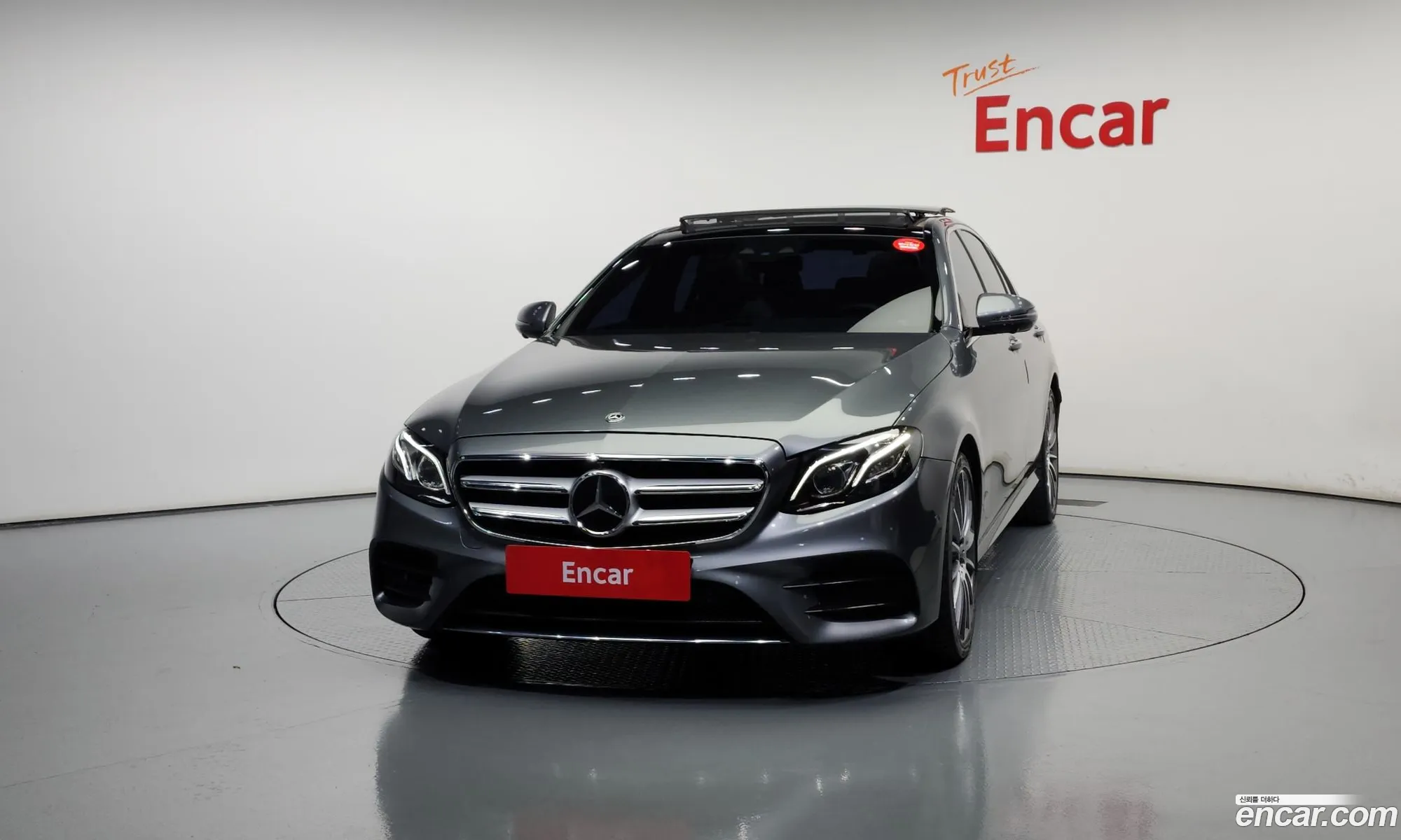 Mercedes-Benz E-Class W213 2019 WDDZF8GB4KA567049 — 7