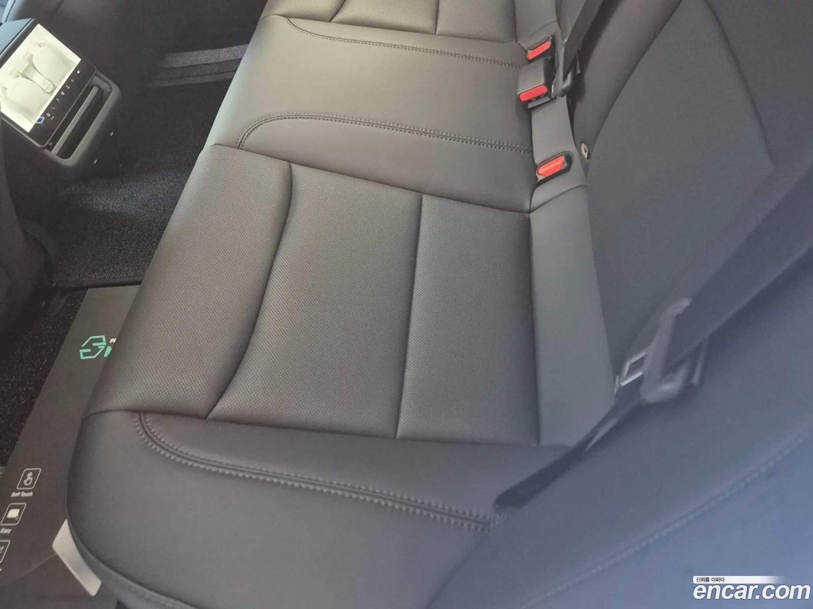 Tesla Model 3 2024 — 4