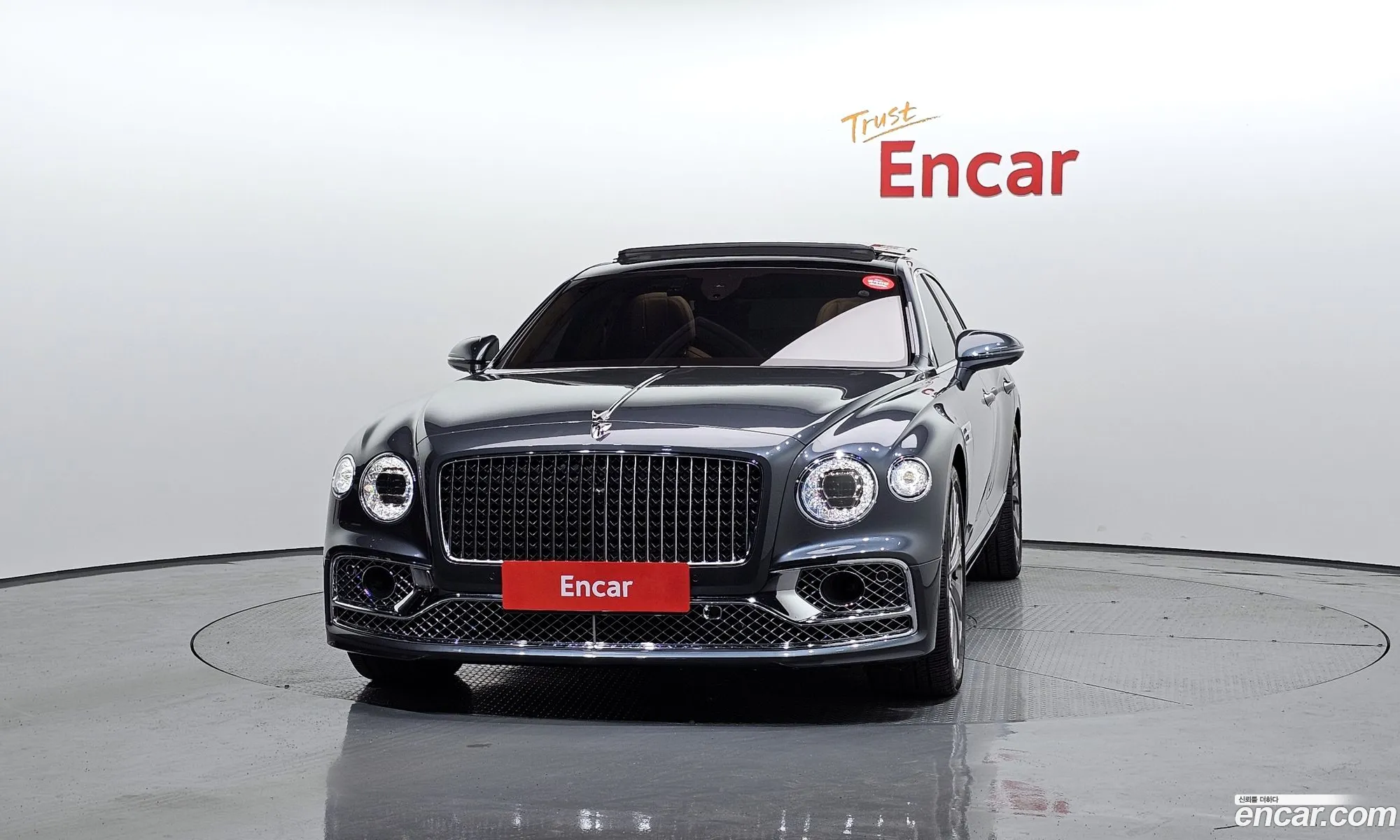 Bentley Flying Spur 2021 11111111111111111 — 3