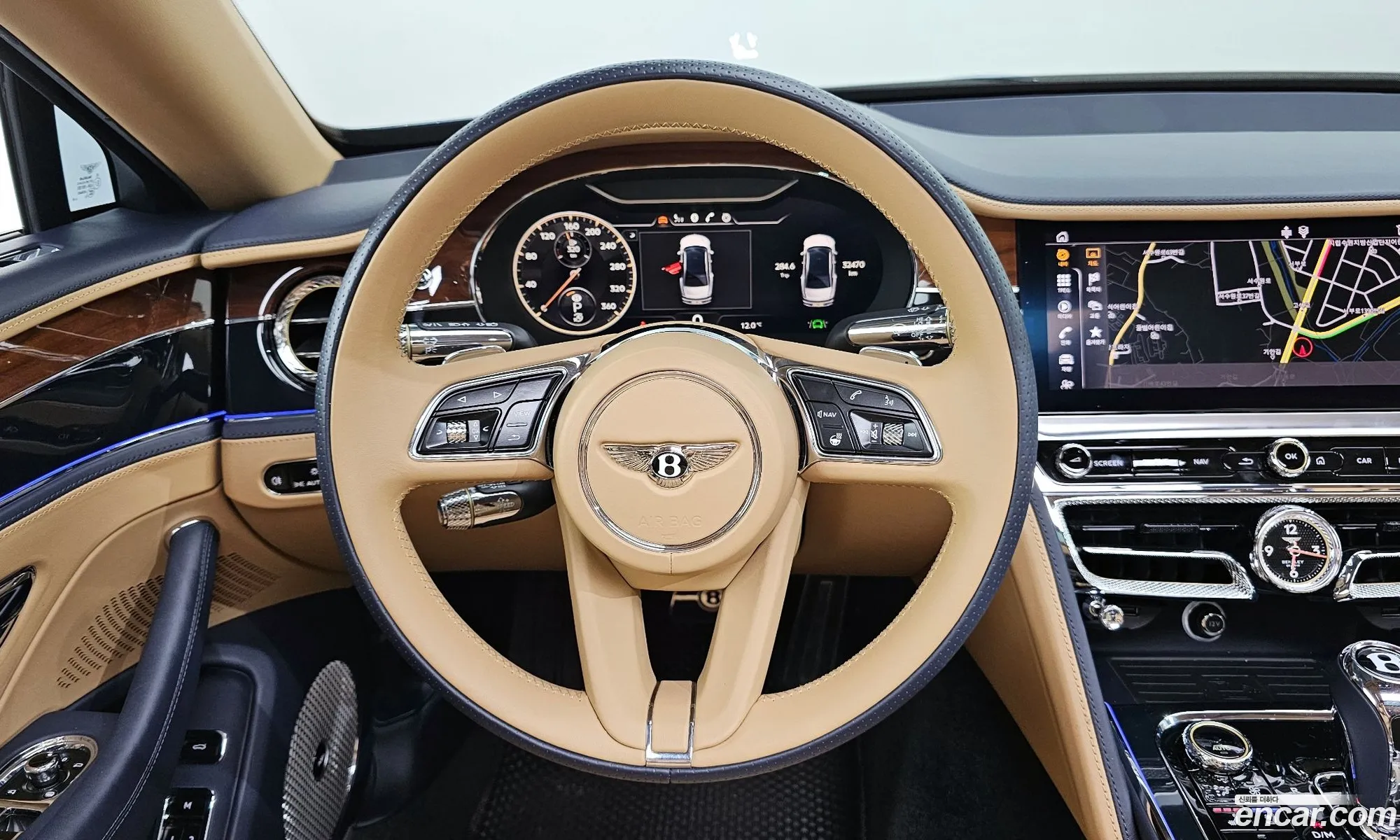 Bentley Flying Spur 2021 11111111111111111 — 18