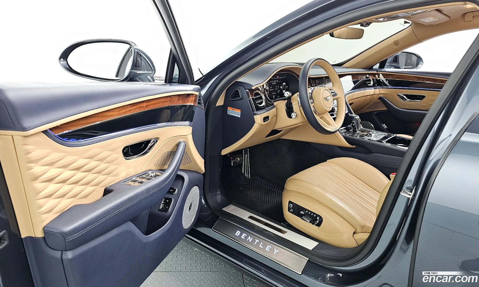 Bentley Flying Spur 2021 11111111111111111 — 11