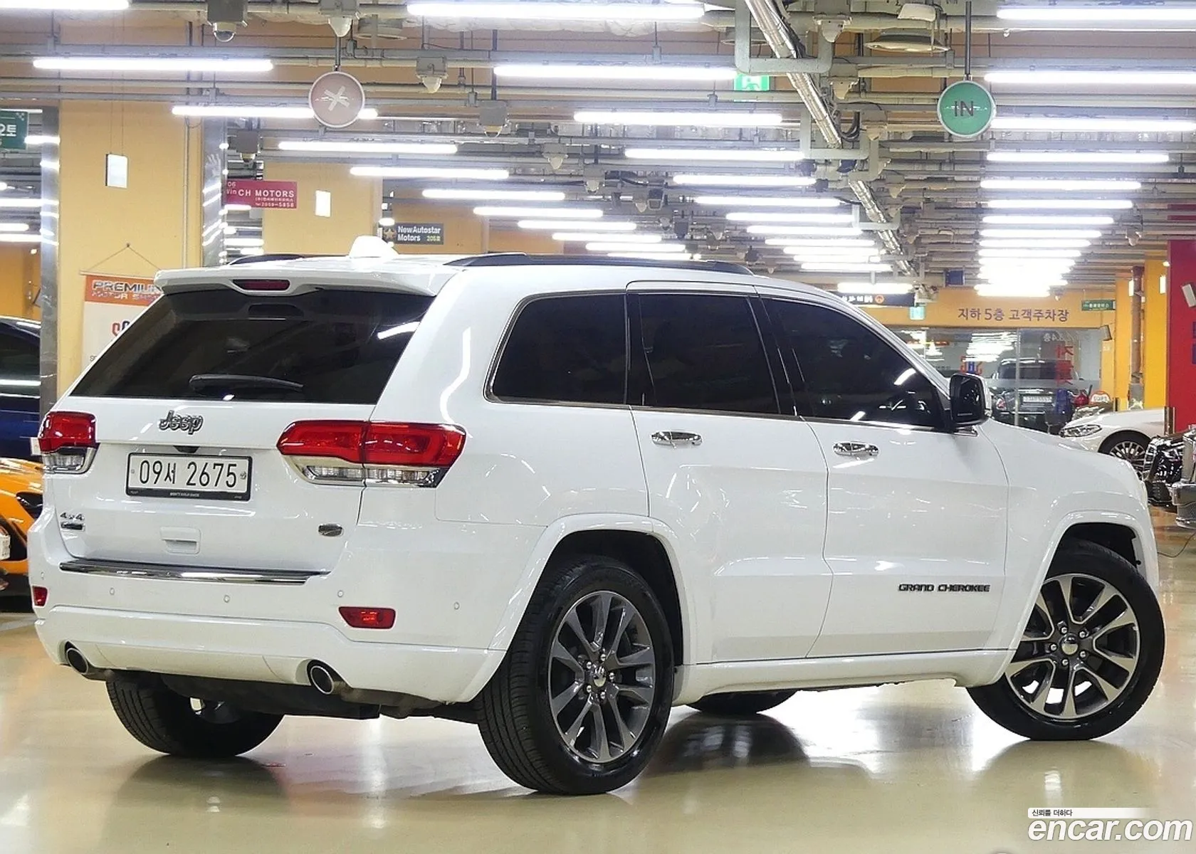 Jeep Grand Cherokee 2017 — 2