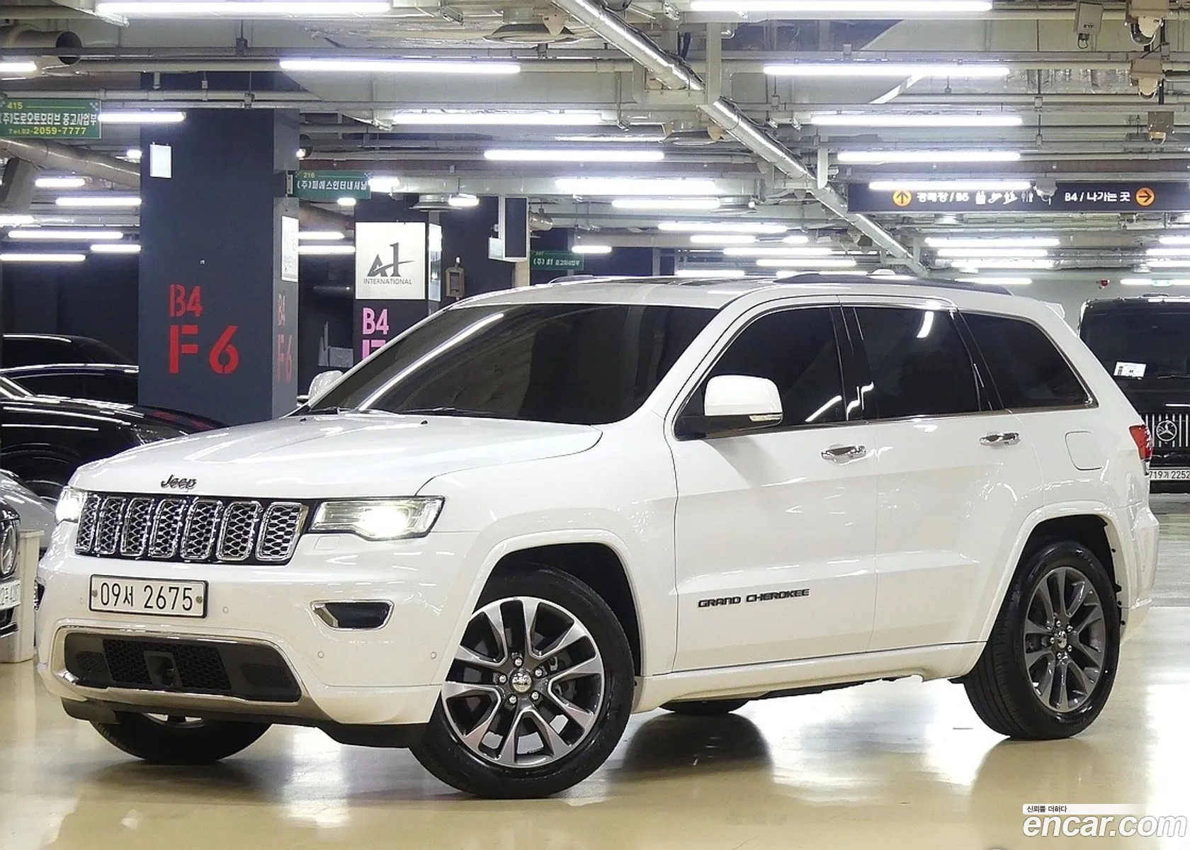 Jeep Grand Cherokee 2017 — 8