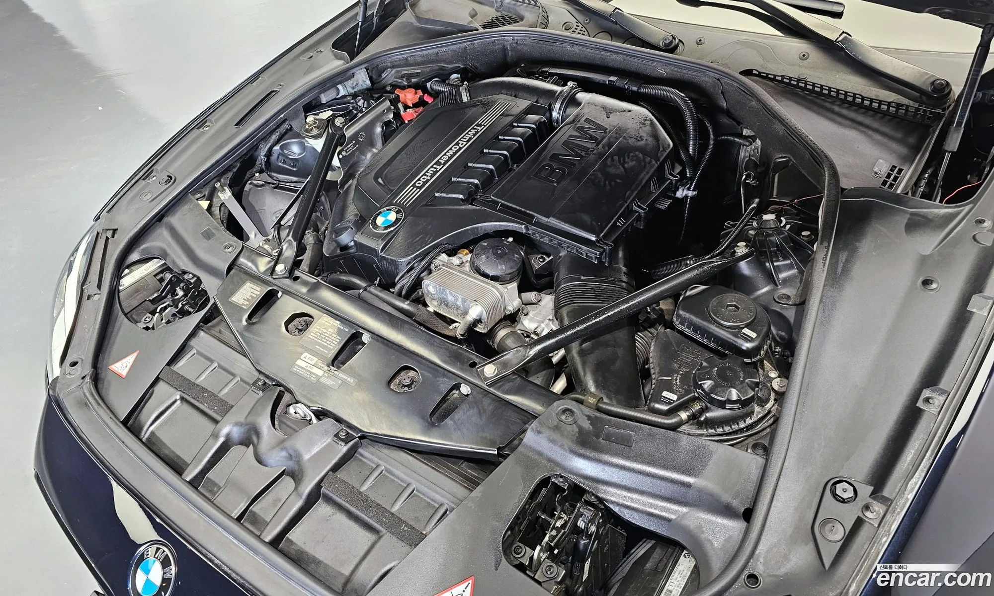 BMW 6 Series 2013 — 6