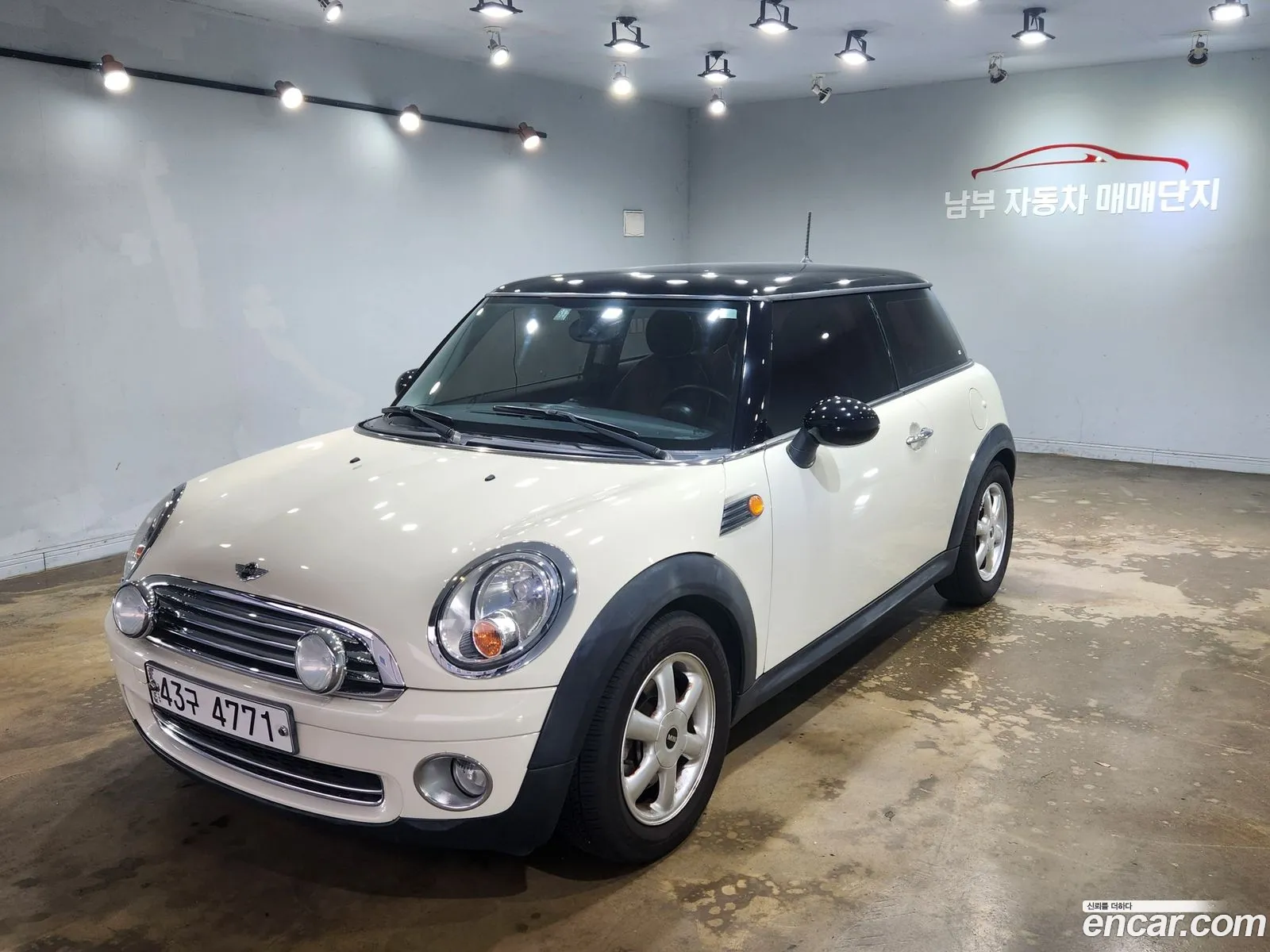 Mini Cooper 2009 — 16