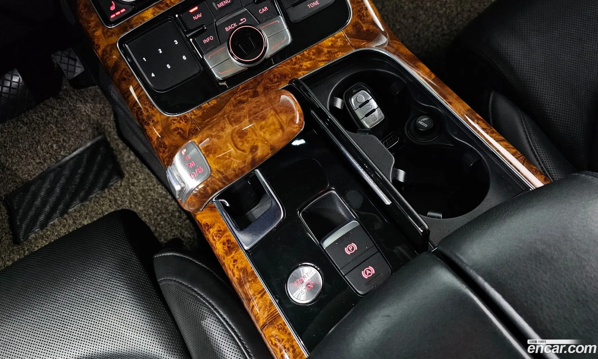 Audi A8 2011 WAUZZZ4H9CN002254 — 7