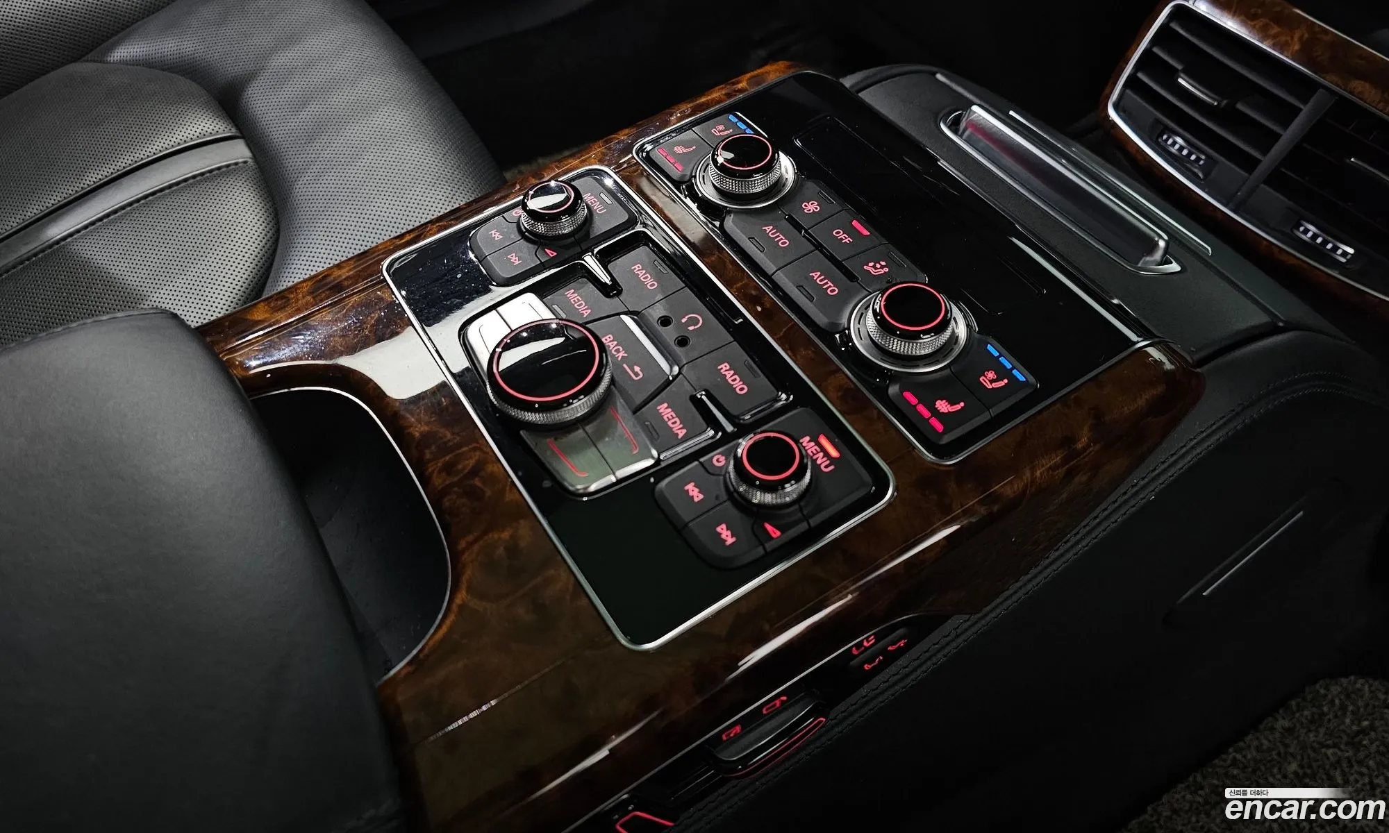 Audi A8 2011 WAUZZZ4H9CN002254 — 20