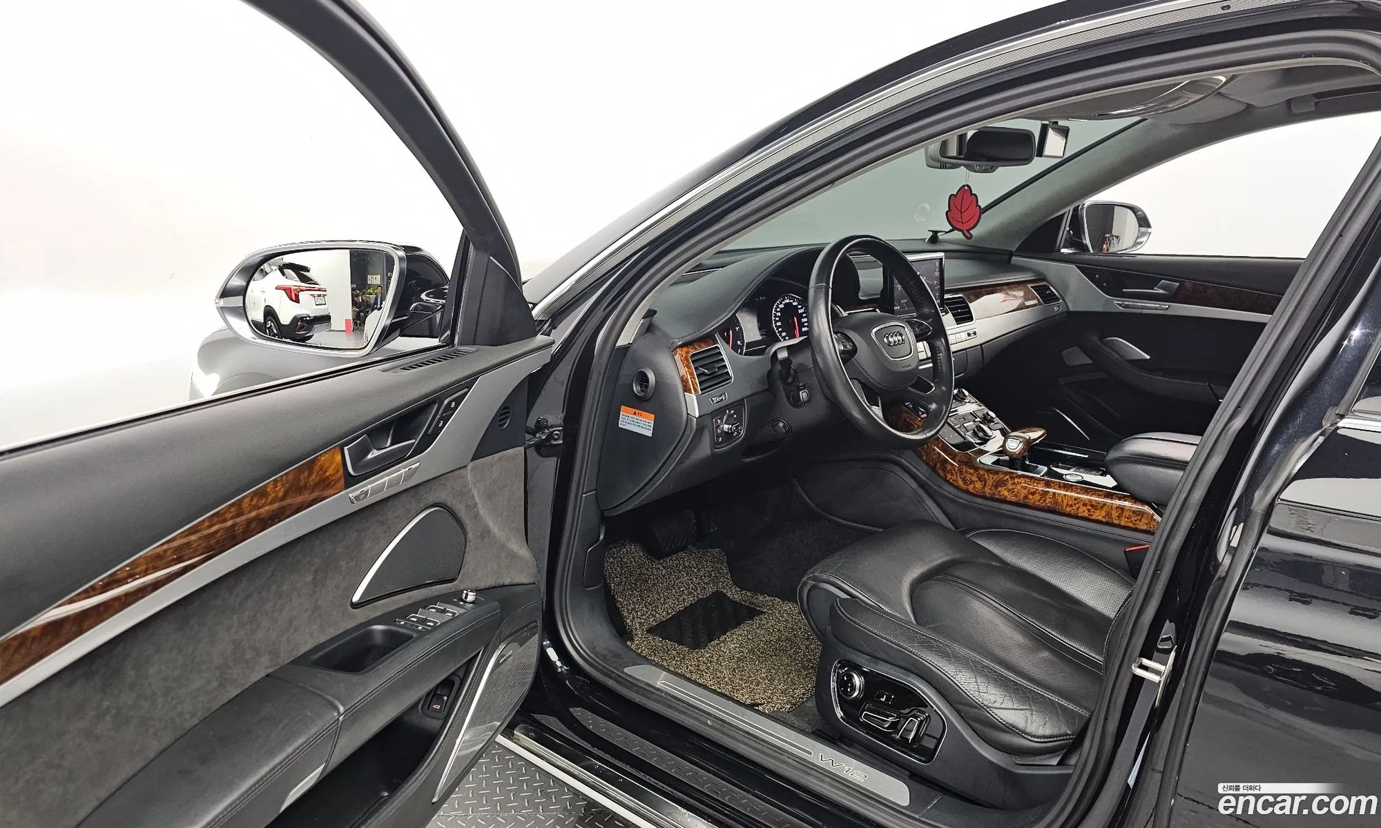 Audi A8 2011 WAUZZZ4H9CN002254 — 16