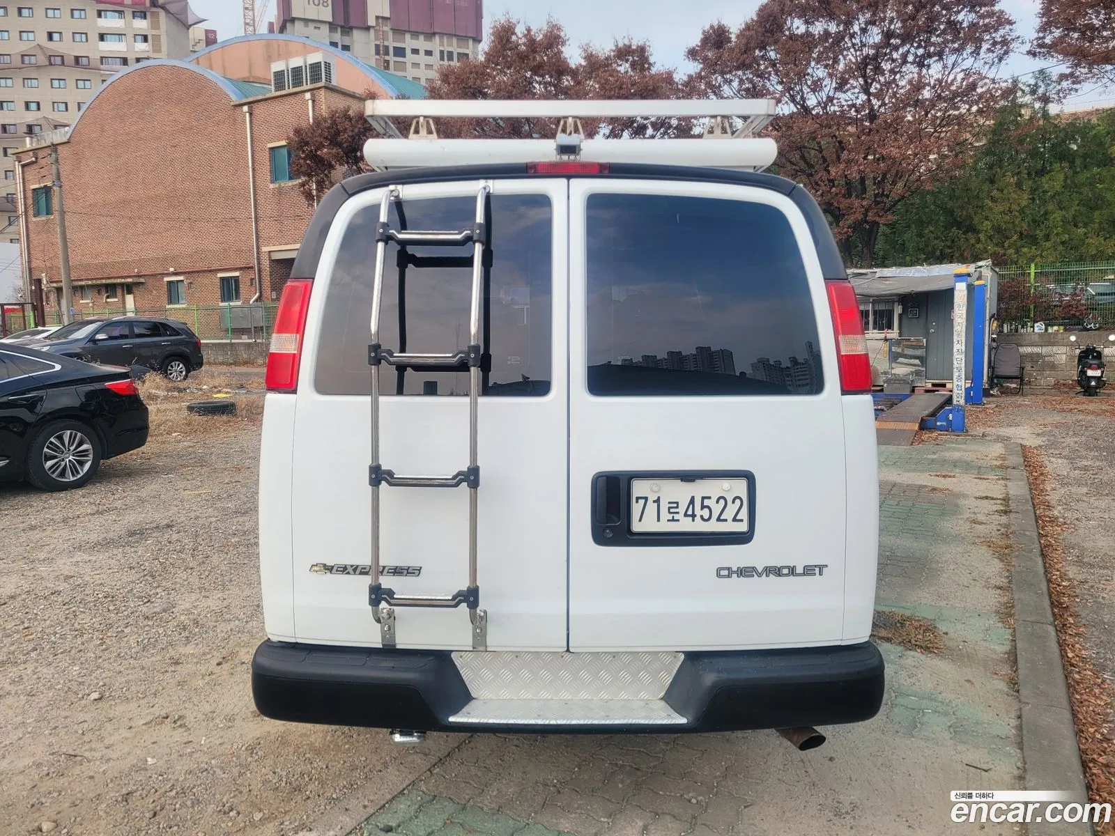 Chevrolet Express Van 2005 — 9