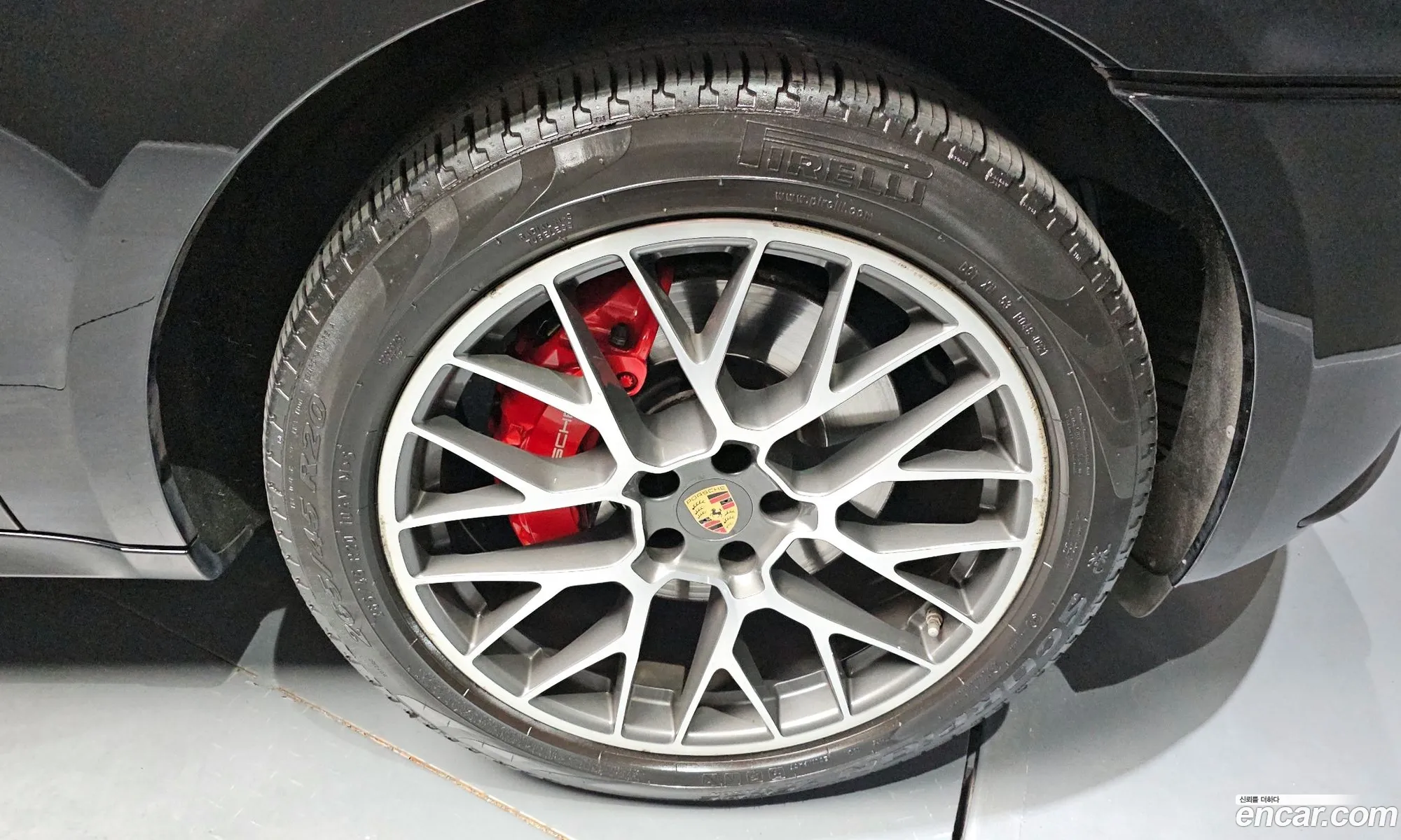 Porsche Macan 2014 WP1AF2957FLB95162 — 17