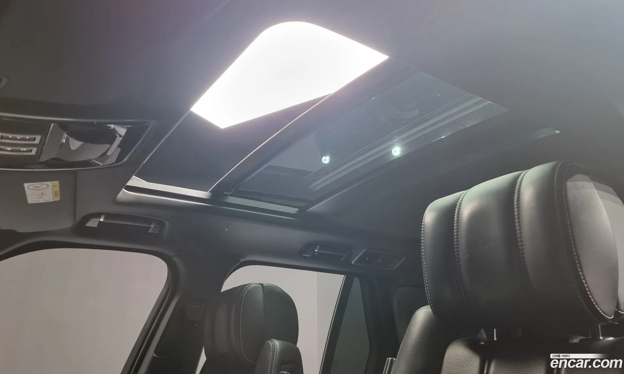 Land Rover Range Rover 2015 SALGA2JF9FA229914 — 16