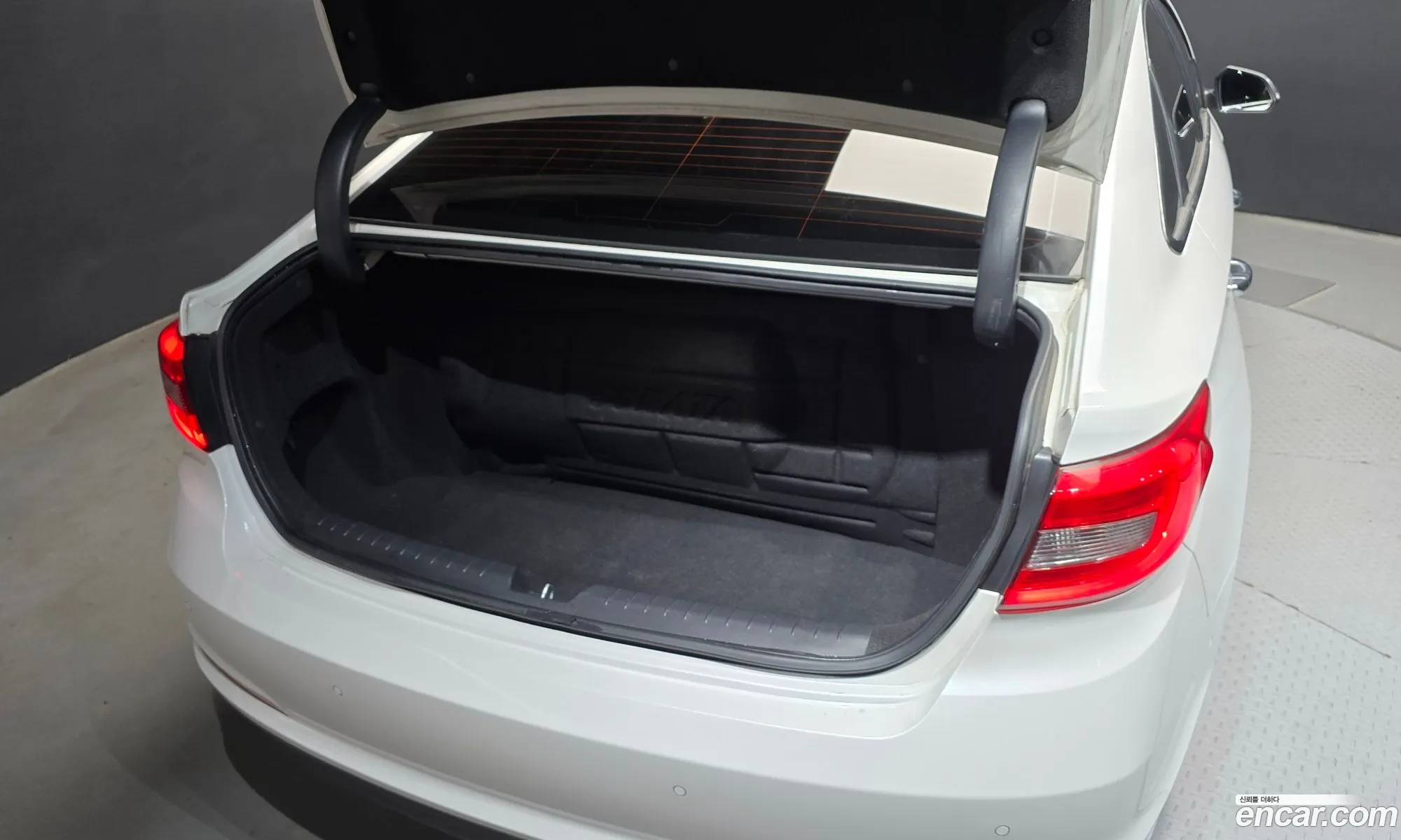 Hyundai LF Sonata 2014 — 3