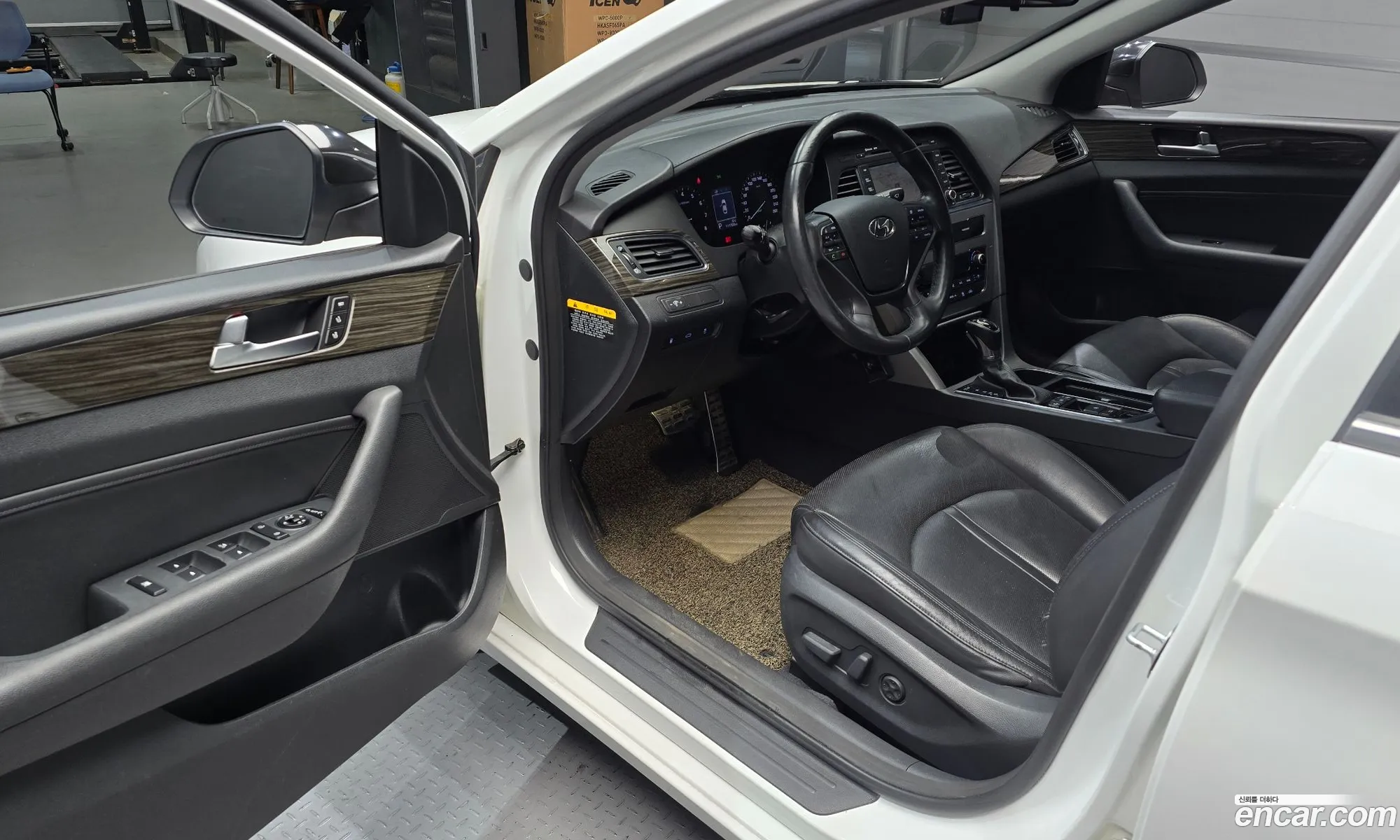 Hyundai LF Sonata 2014 — 6