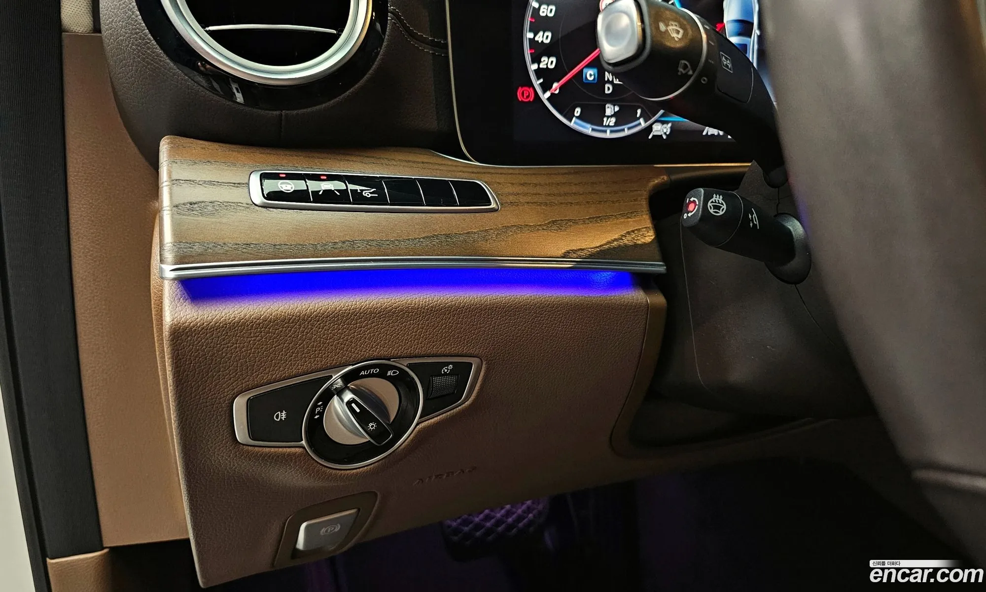 Mercedes-Benz E-Class W213 2020 W1KZF4KB2LA800346 — 2