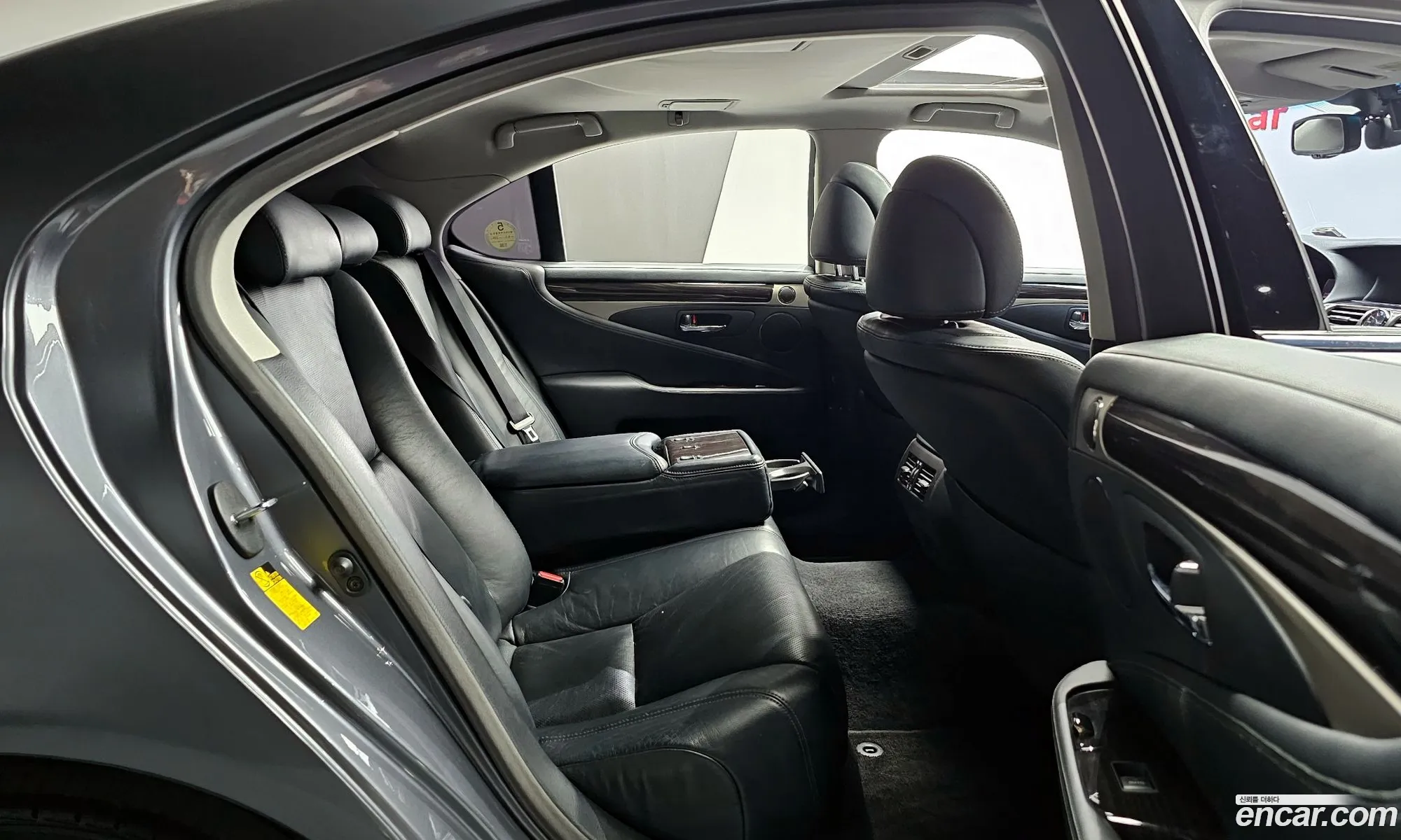 Lexus LS460 2013 — 9