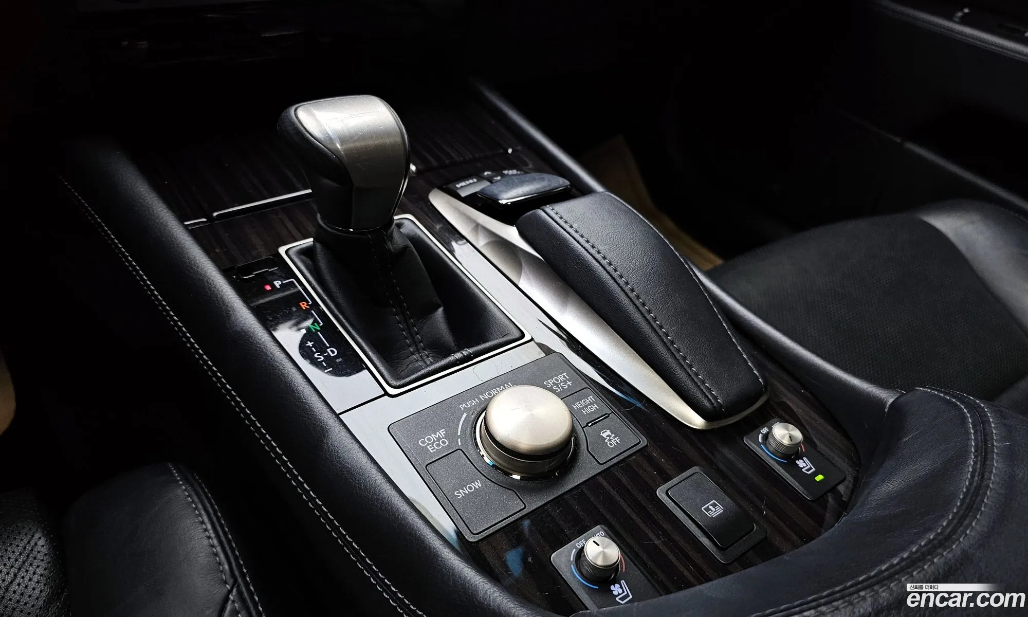 Lexus LS460 2013 — 18