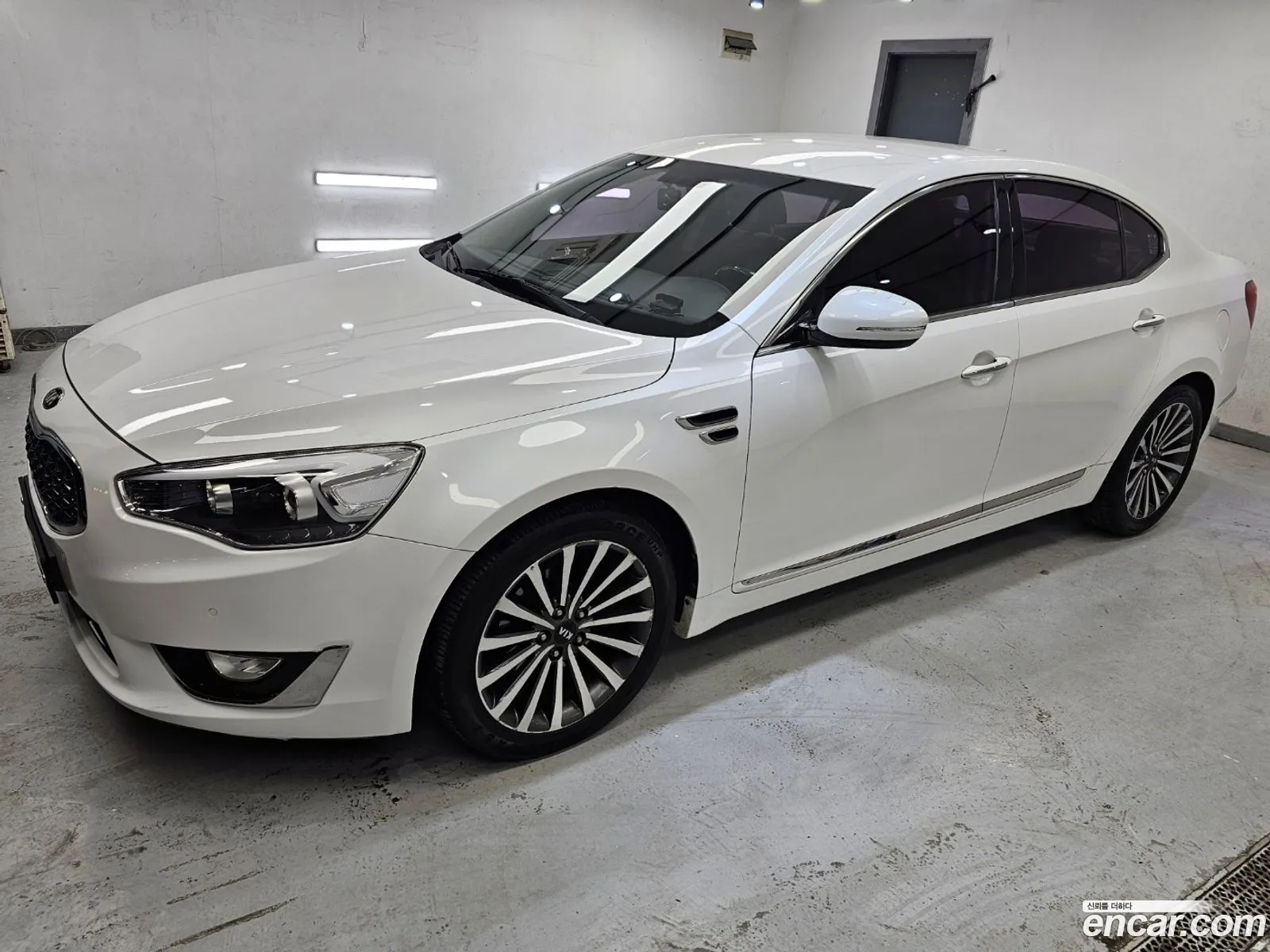 Kia K7 2012 — 19