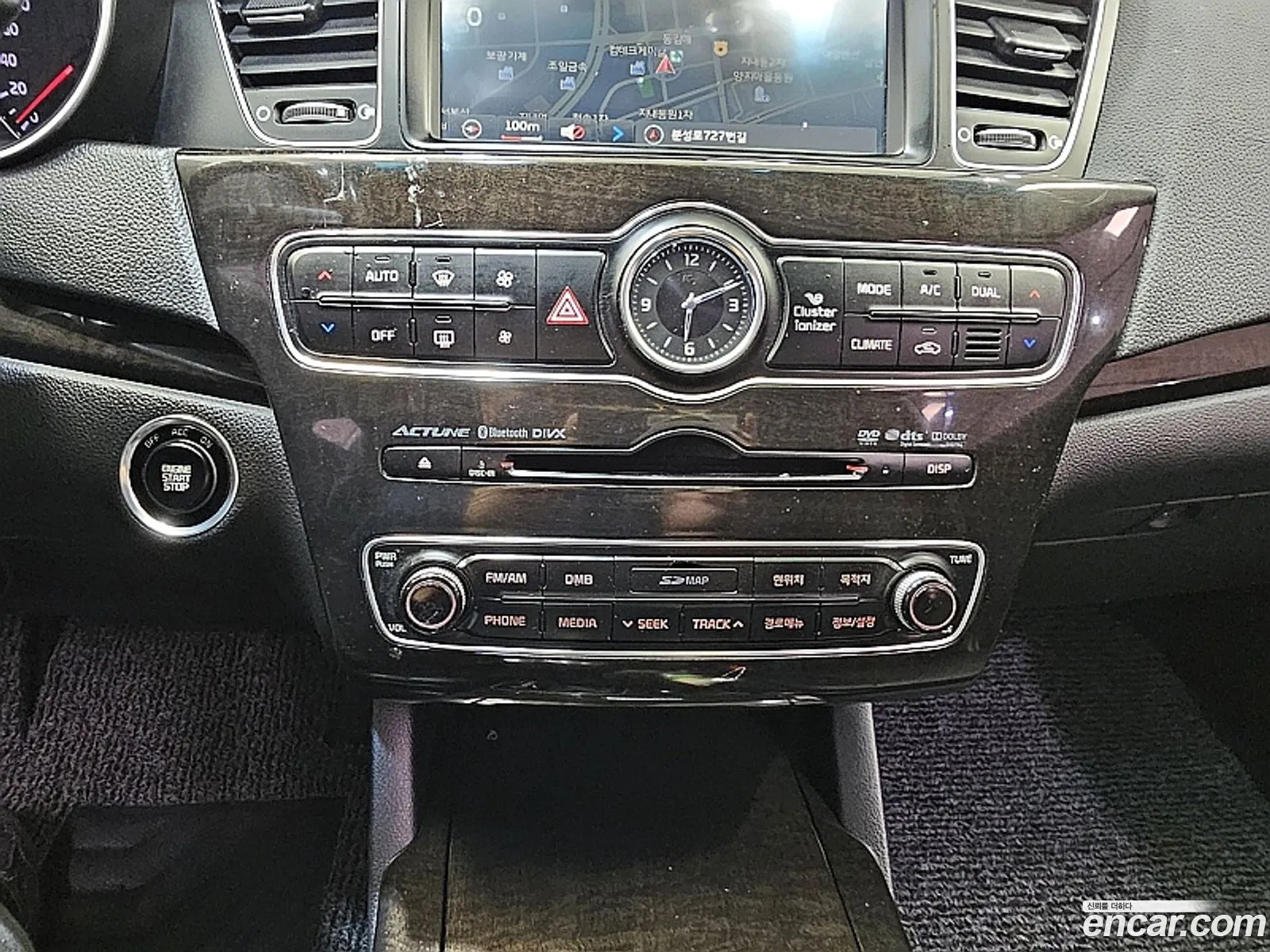 Kia K7 2012 — 17