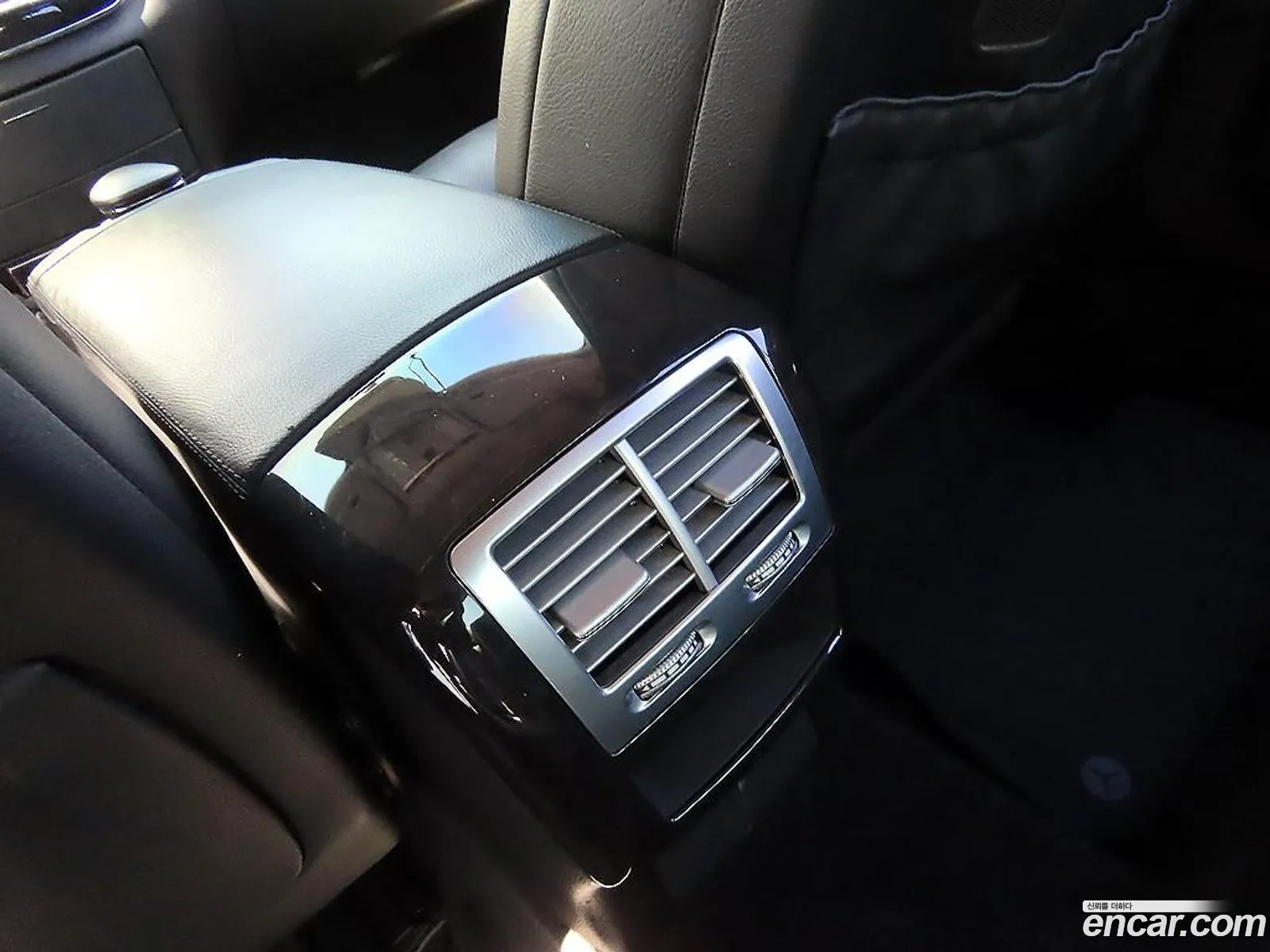 Mercedes-Benz S-Class W221 2013 — 11