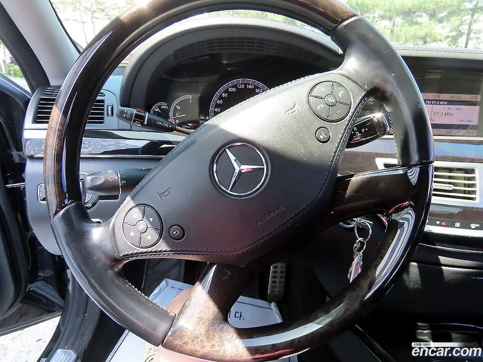 Mercedes-Benz S-Class W221 2013 — 9