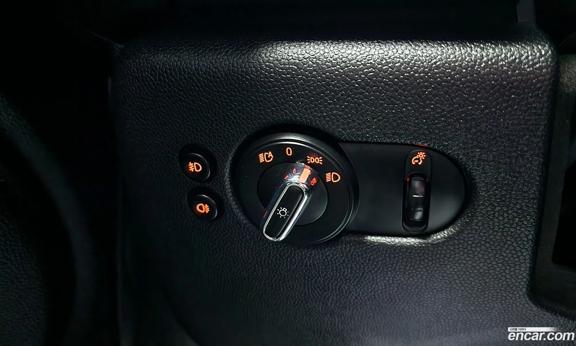 Mini Cooper 2020 — 19