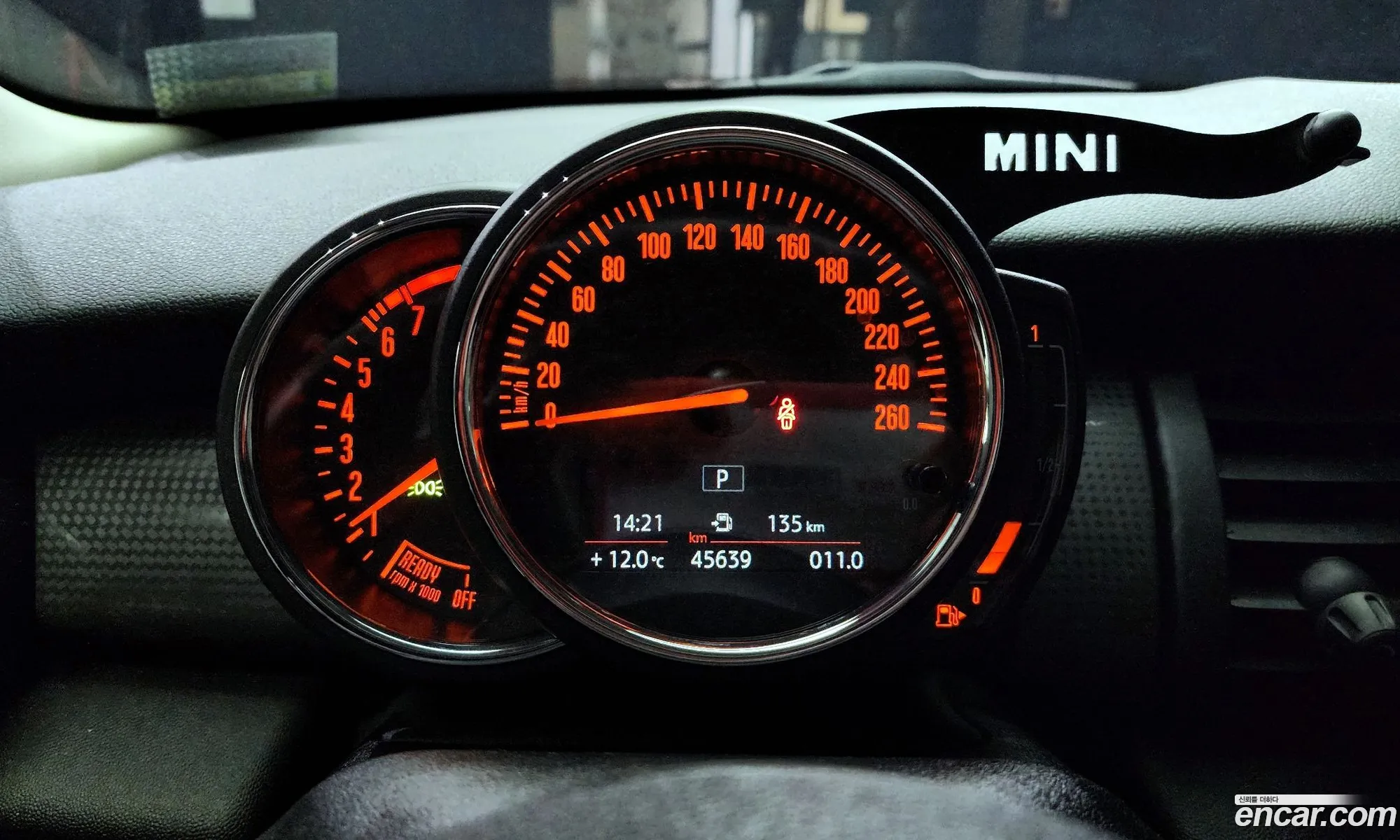 Mini Cooper 2020 — 16