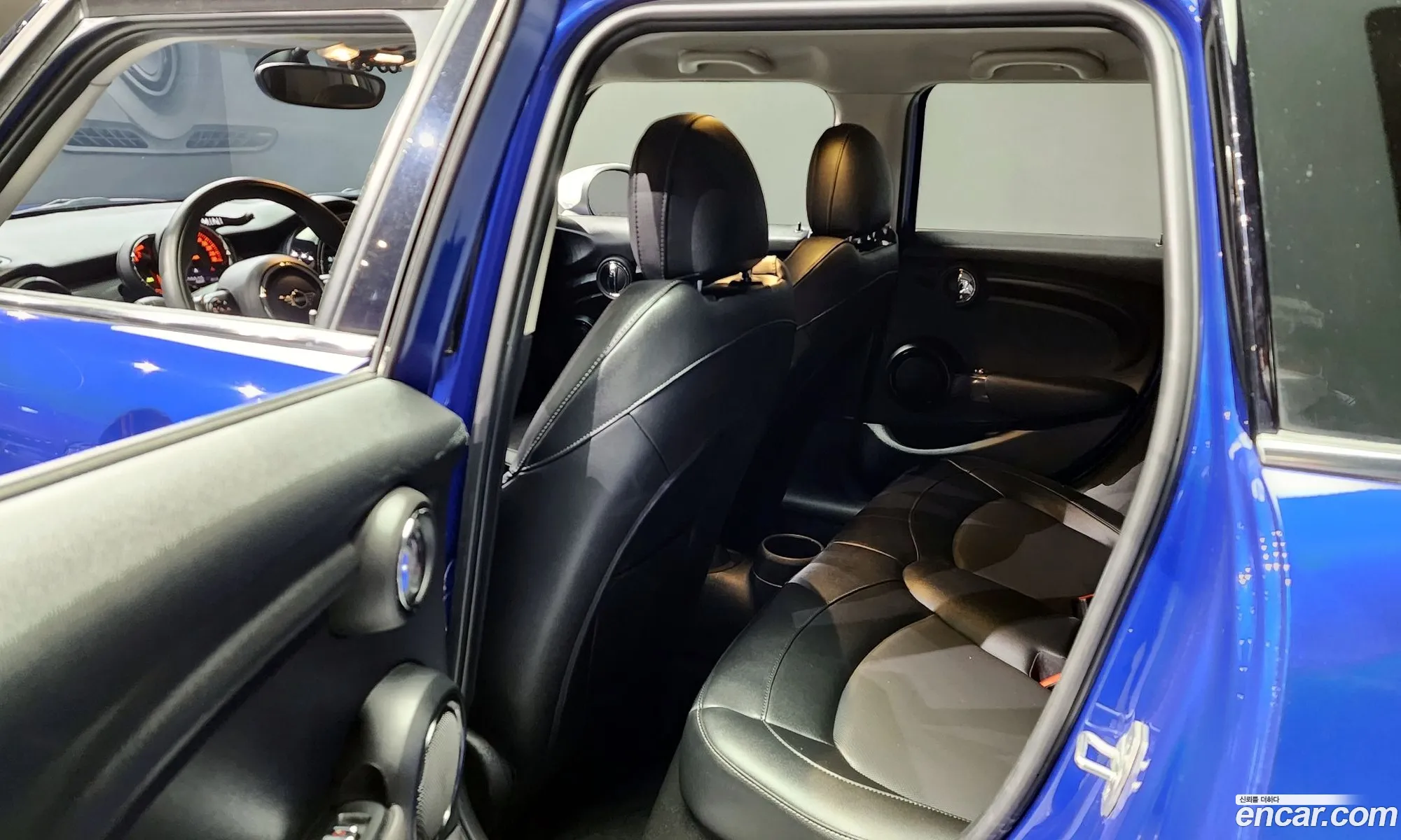 Mini Cooper 2020 — 20