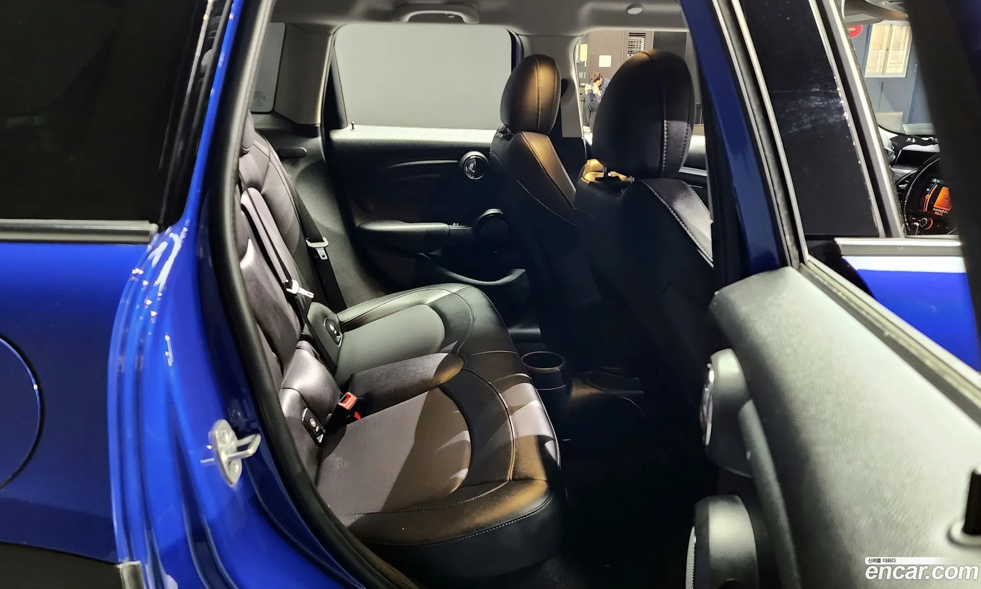Mini Cooper 2020 — 4