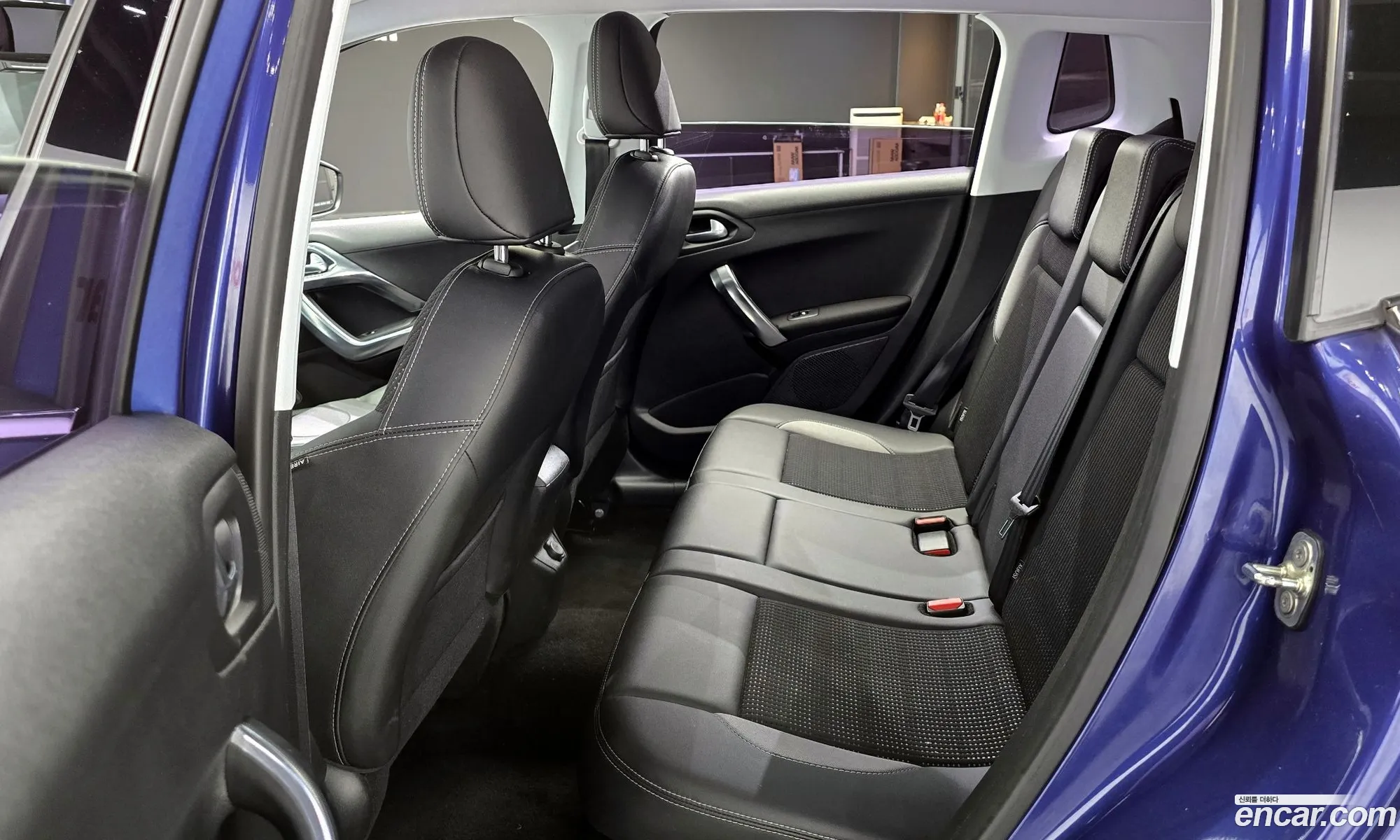 Peugeot 2008 2015 VF3CU9HP8FY044110 — 8