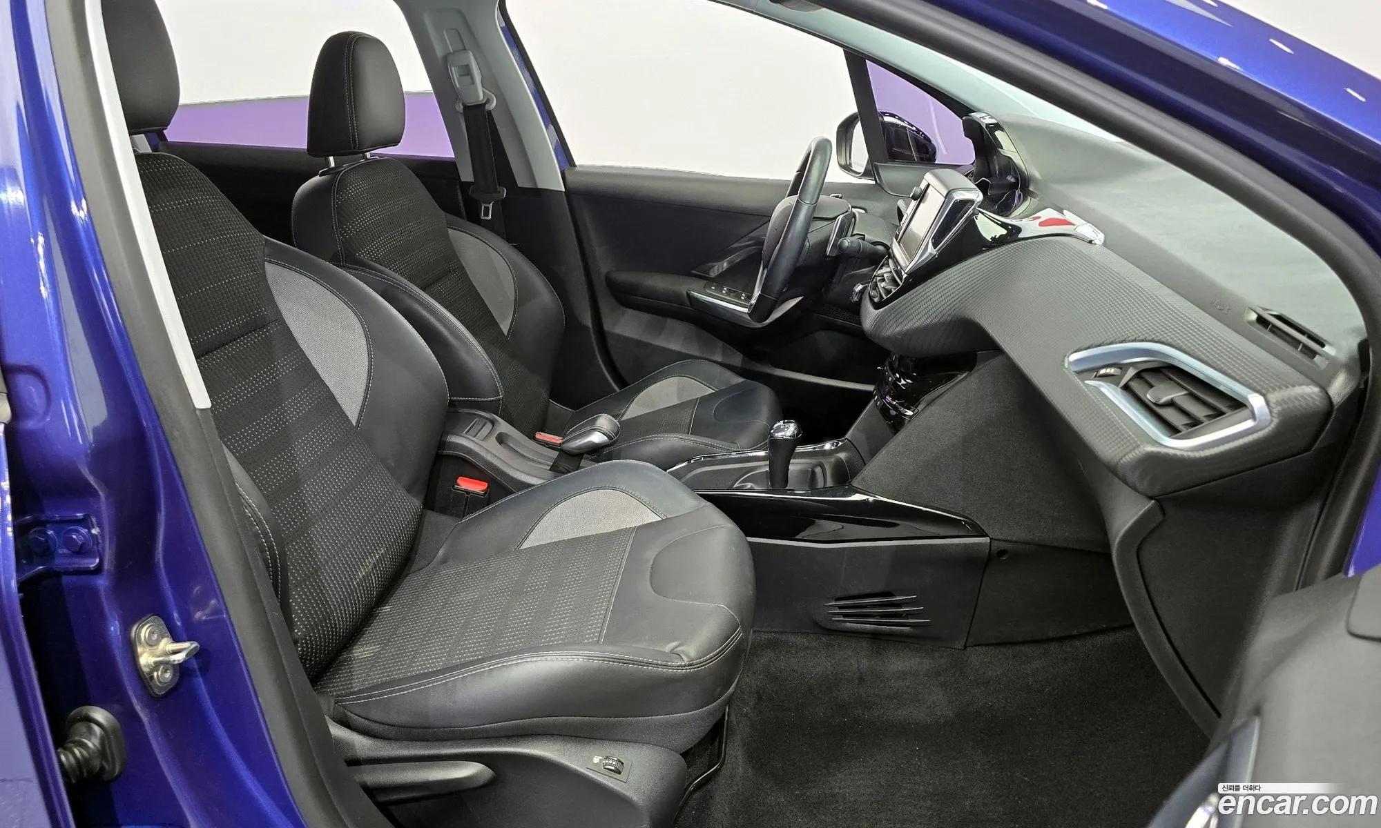 Peugeot 2008 2015 VF3CU9HP8FY044110 — 15