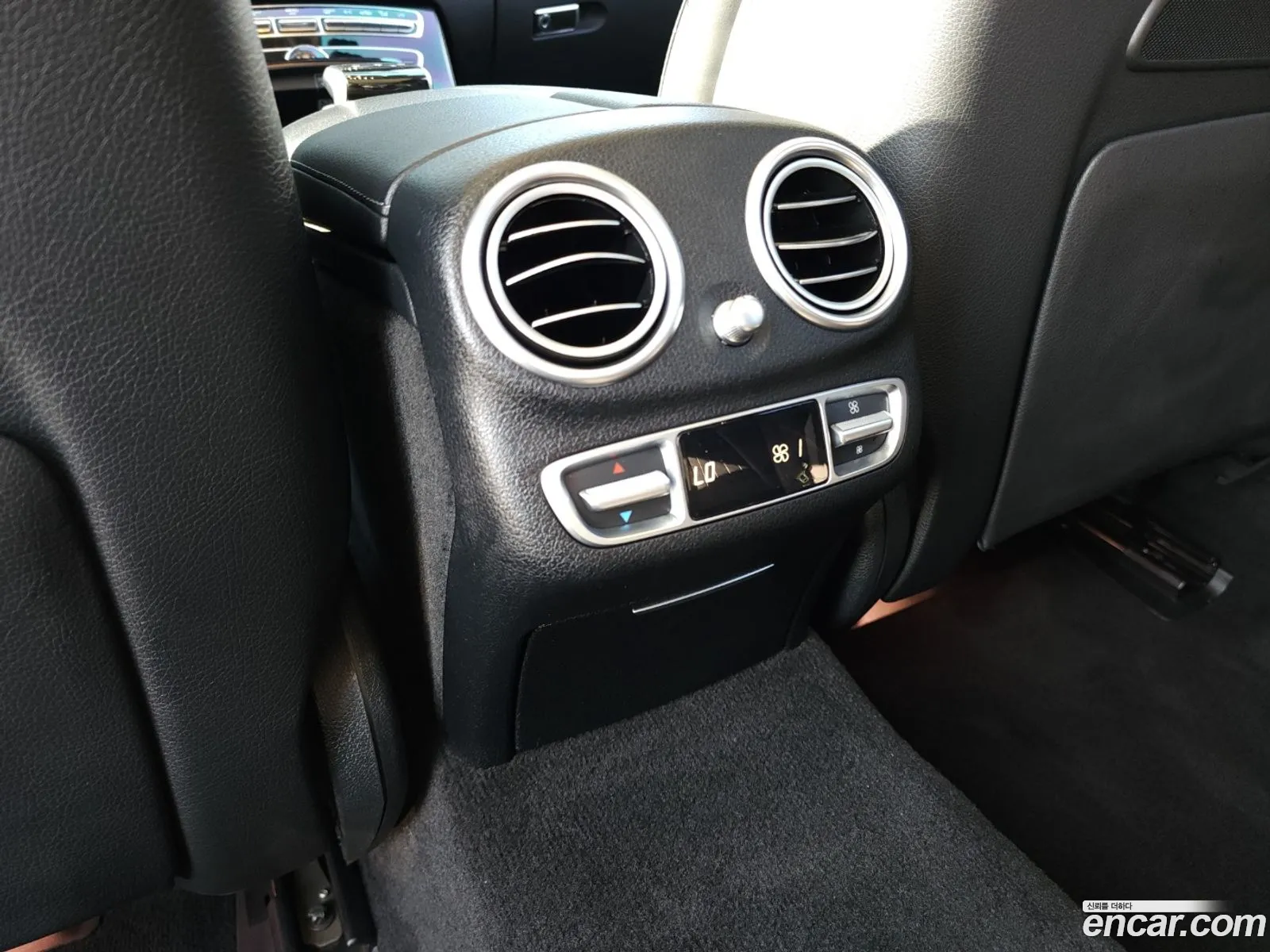 Mercedes-Benz E-Class W213 2020 — 3