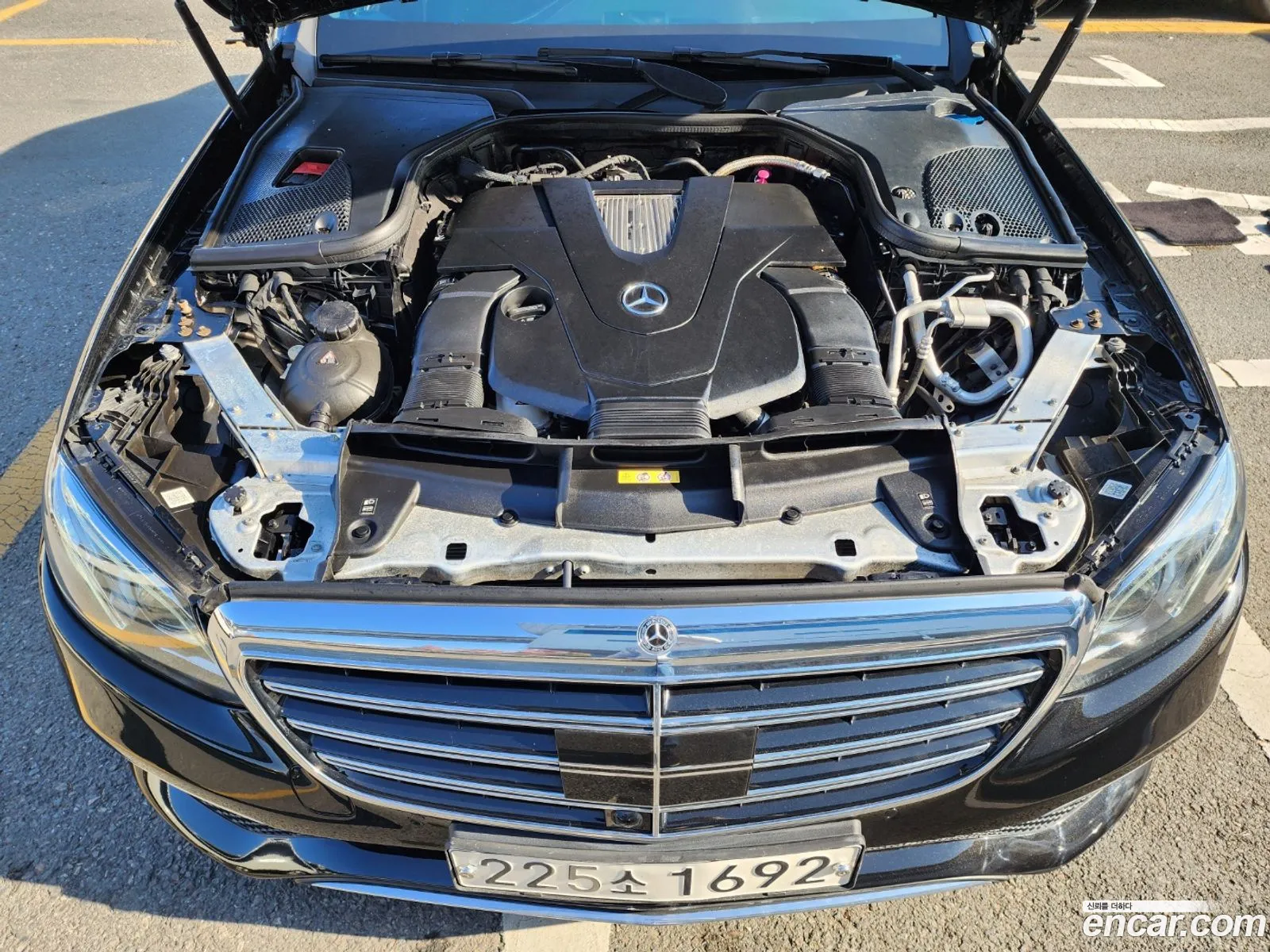 Mercedes-Benz E-Class W213 2020 — 17