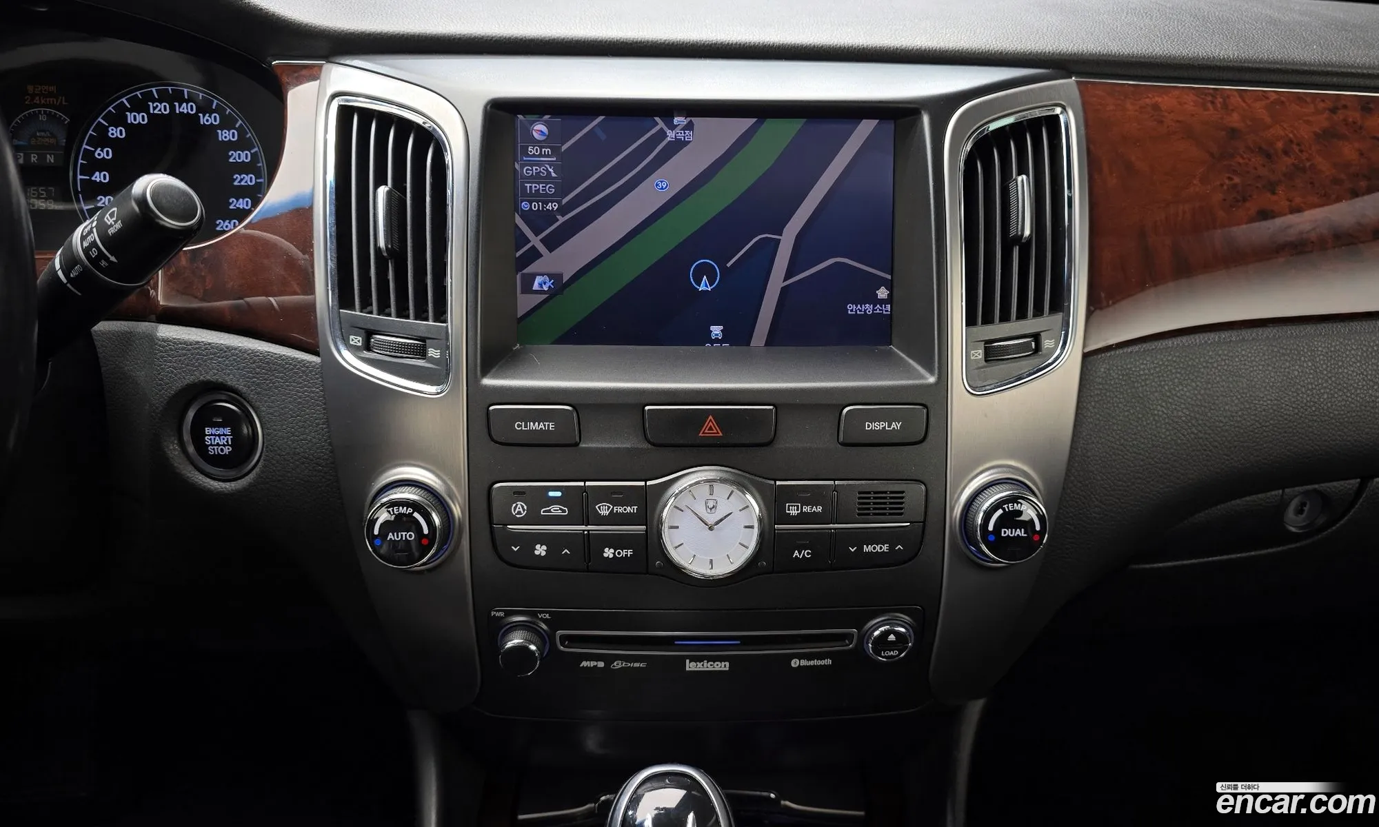Hyundai Equus 2009 — 7