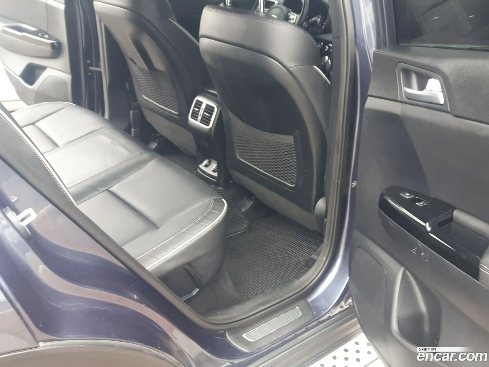 Kia Sportage the Bold 2019 — 8
